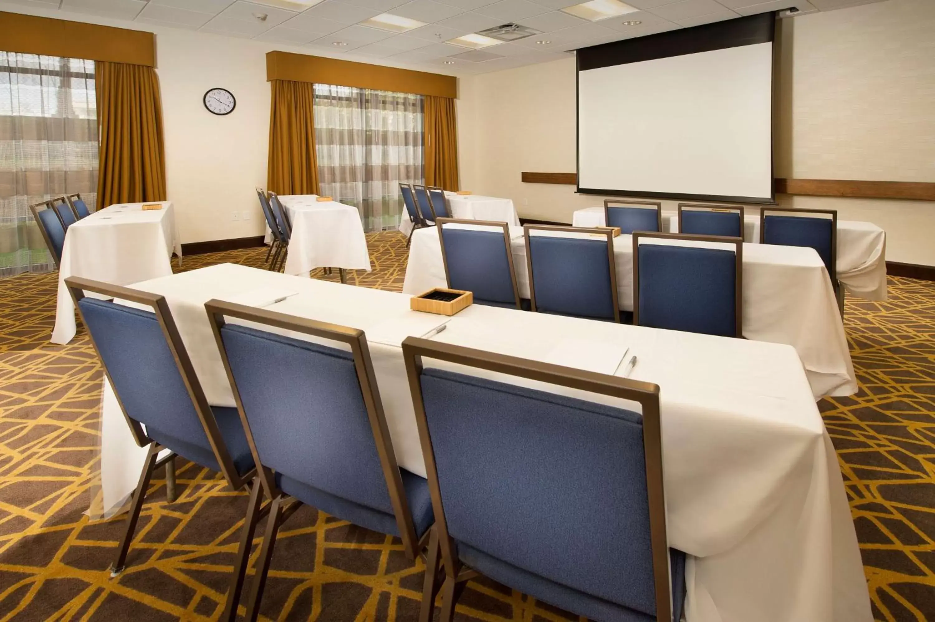 Meeting/conference room, Business Area/Conference Room in Hampton Inn & Suites Baltimore/Woodlawn