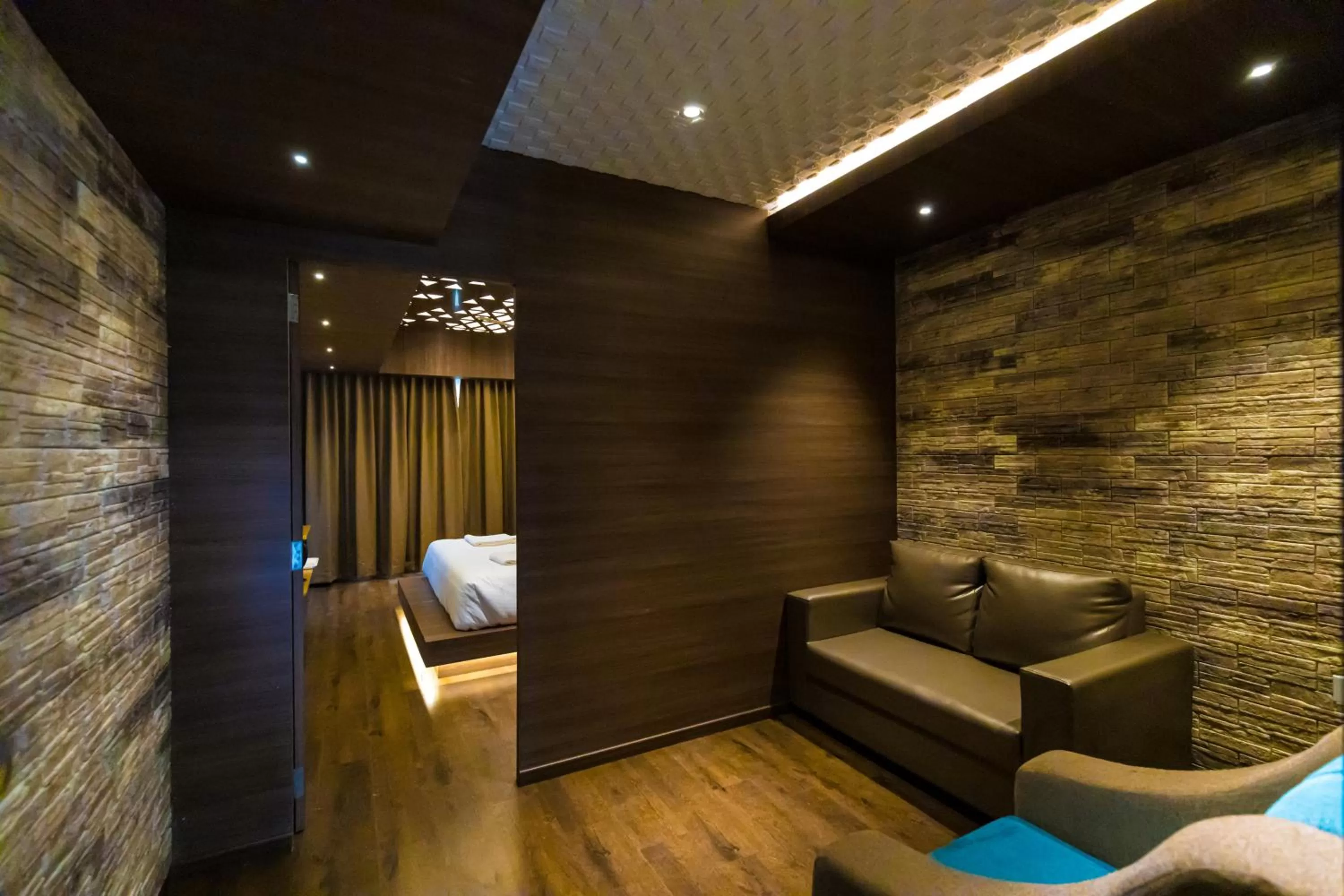 Steam room, Bed in HOTEL VIJAYARANI