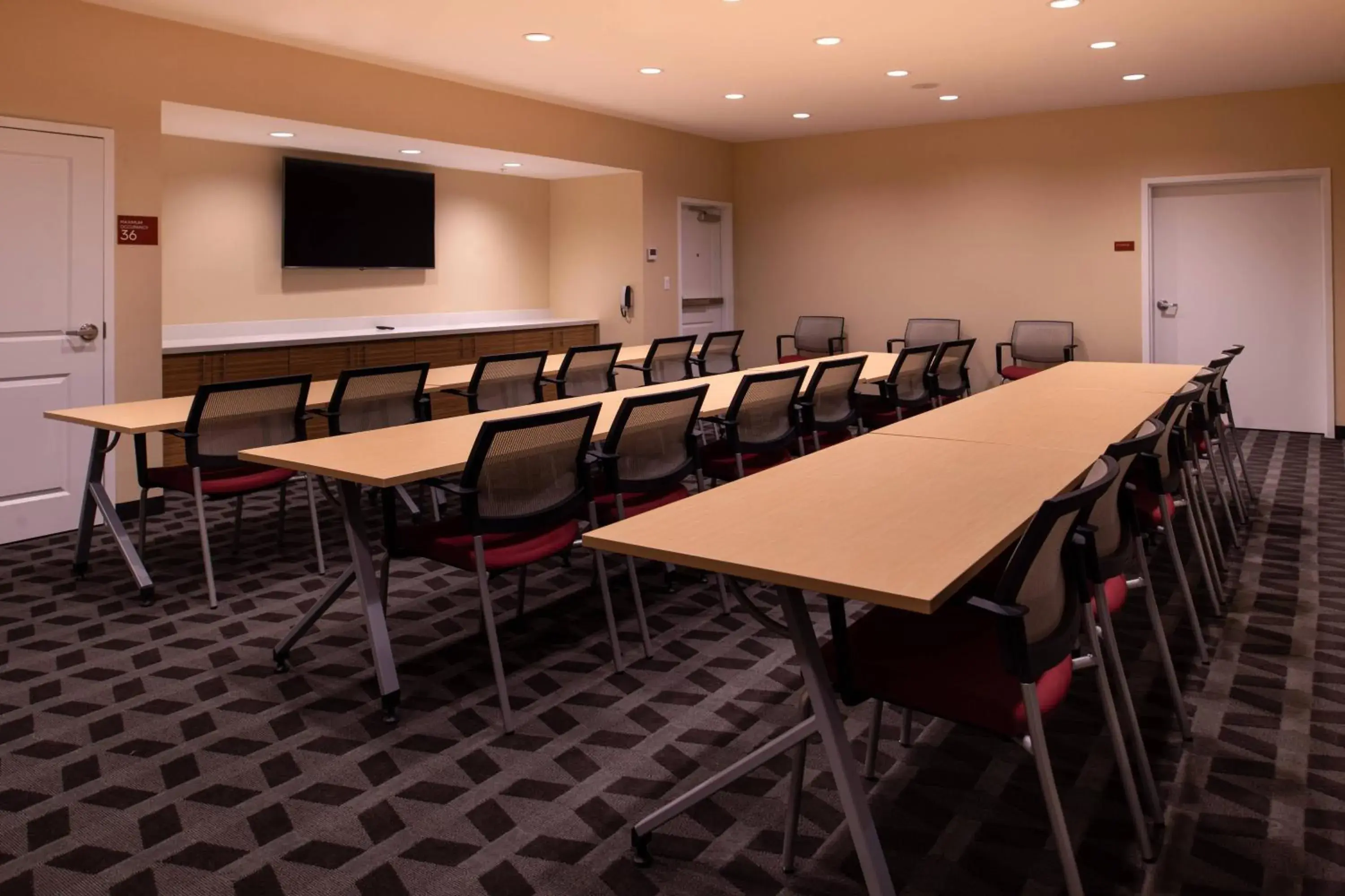 Meeting/conference room in TownePlace Suites by Marriott St. Louis Chesterfield