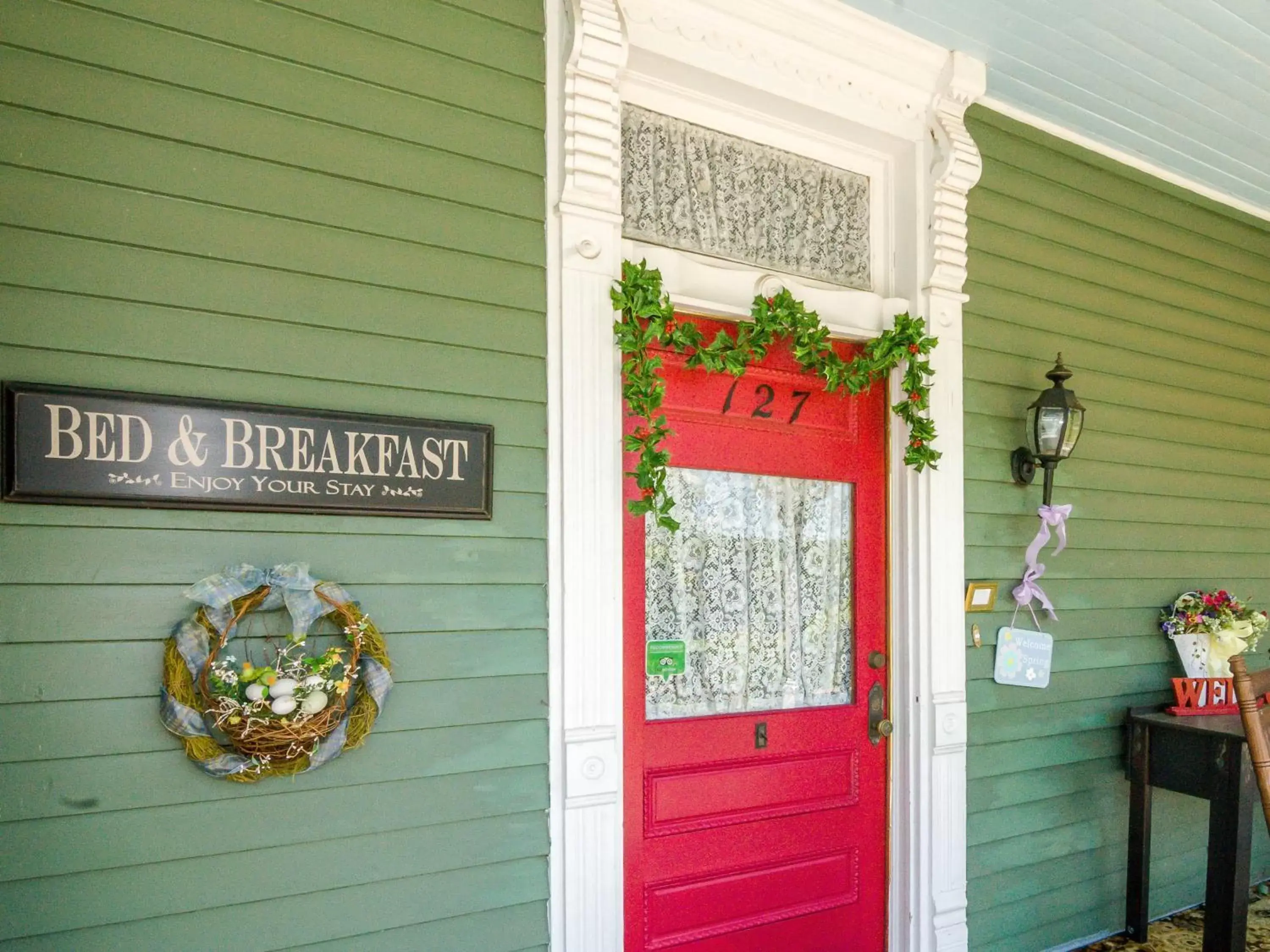 Property building in Holly House of Hamilton Property building in Holly House of Hamilton