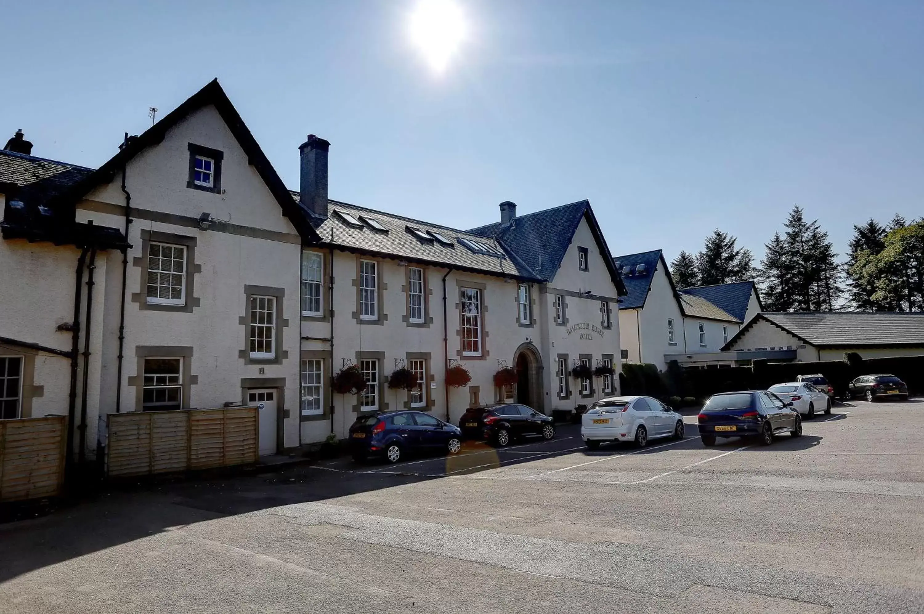 Property Building in Best Western Balgeddie House Hotel