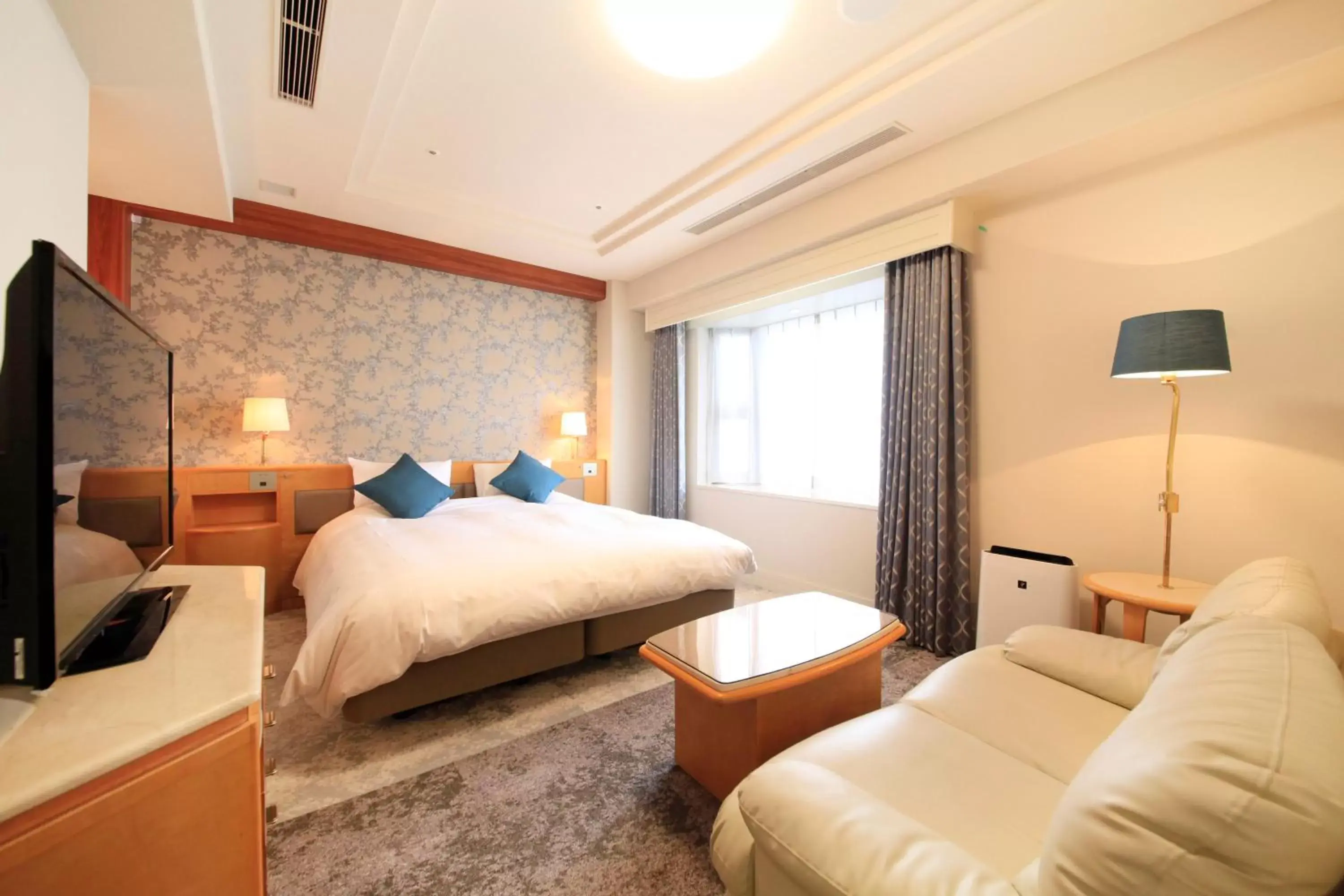 Photo of the whole room, Bed in Richmond Hotel Tokyo Mejiro