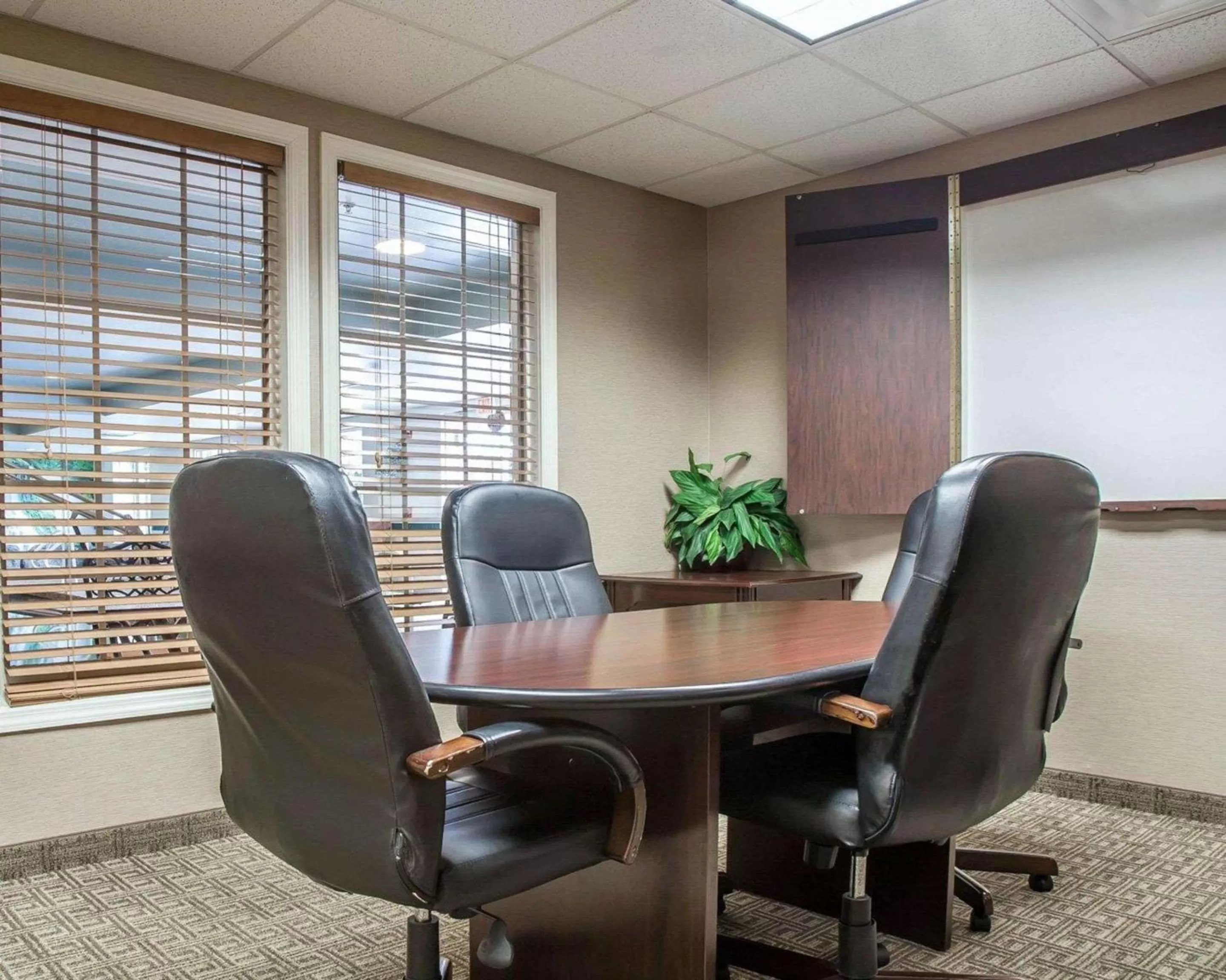 On site in Comfort Inn & Suites Sturbridge-Brimfield