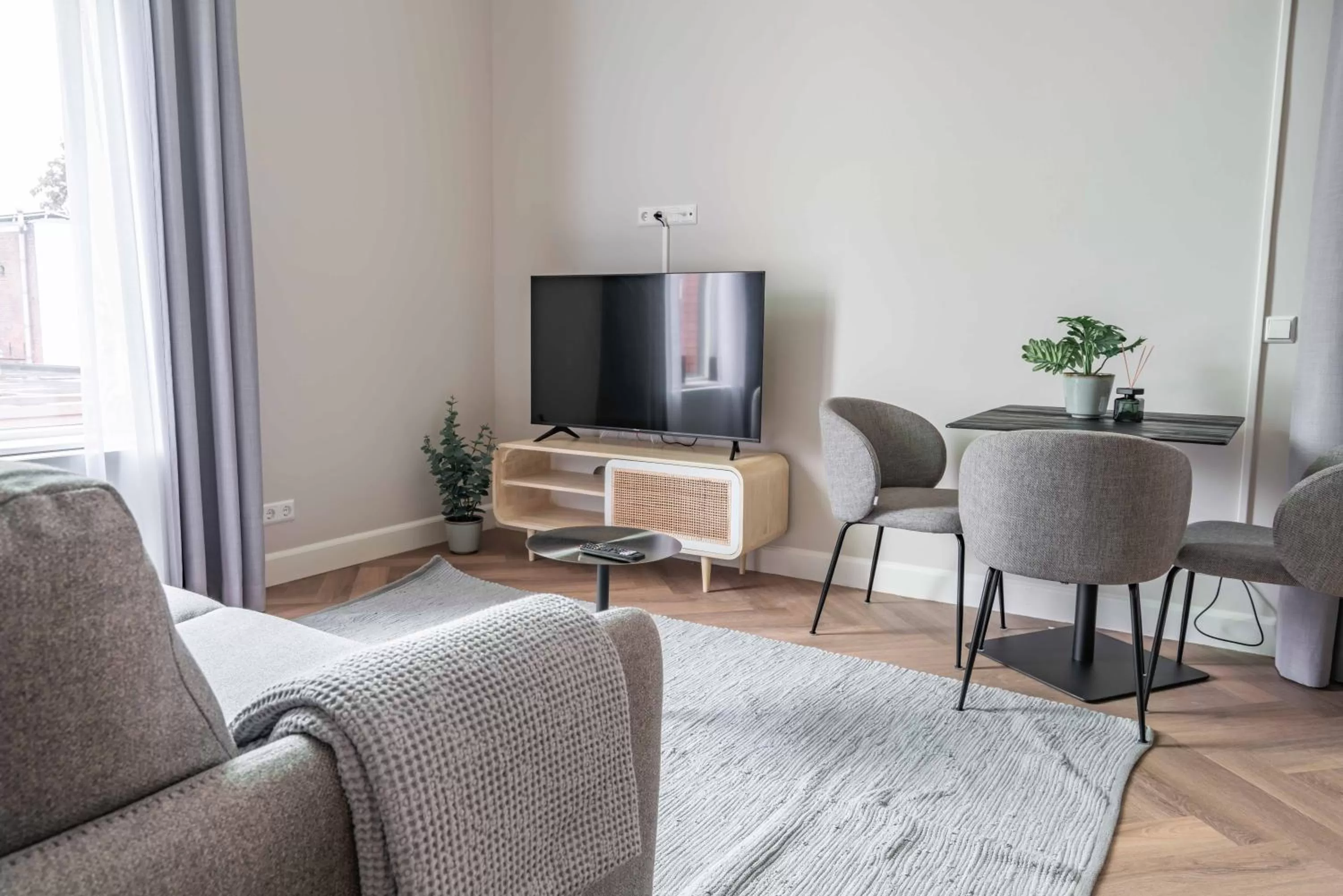 TV and multimedia in Limehome The Hague Keizerstraat