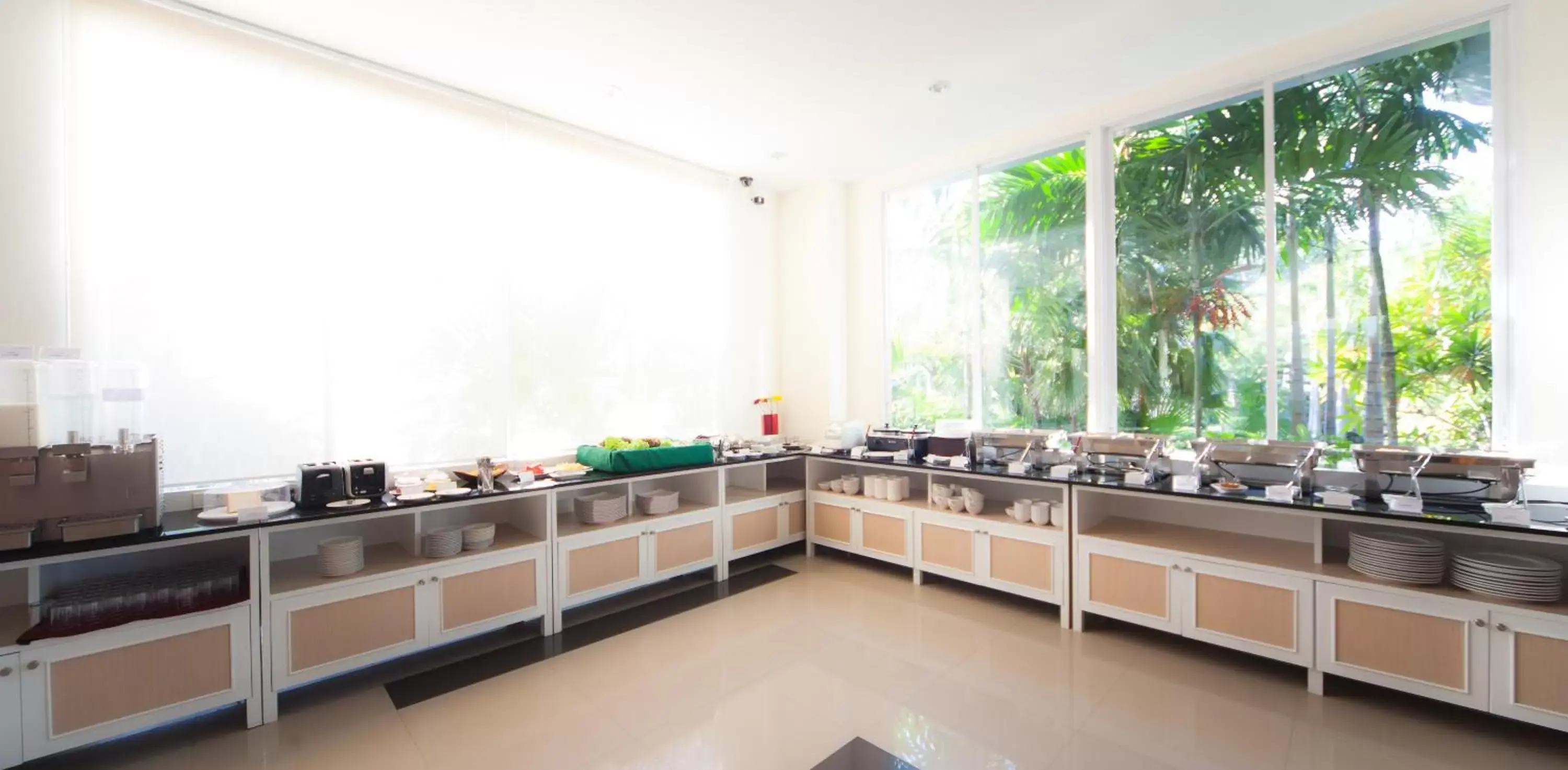 Breakfast, Restaurant/Places to Eat in Phavina Hotel Rayong SHA Extra Plus