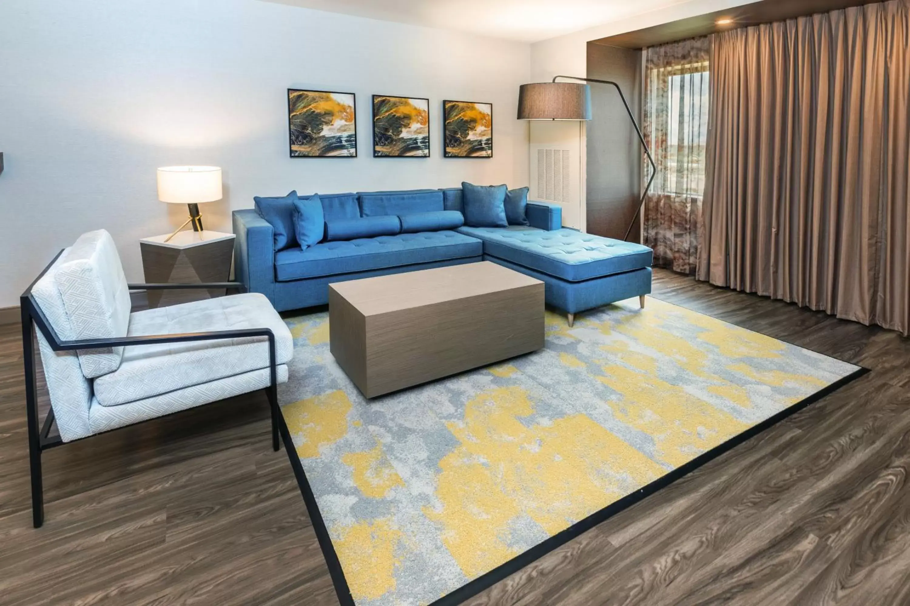 King Suite with Hearing Accessible Roll In Shower - Non-Smoking in Hotel Indigo Spring - Woodlands Area, an IHG Hotel King Suite with Hearing Accessible Roll In Shower - Non-Smoking in Hotel Indigo Spring - Woodlands Area, an IHG Hotel