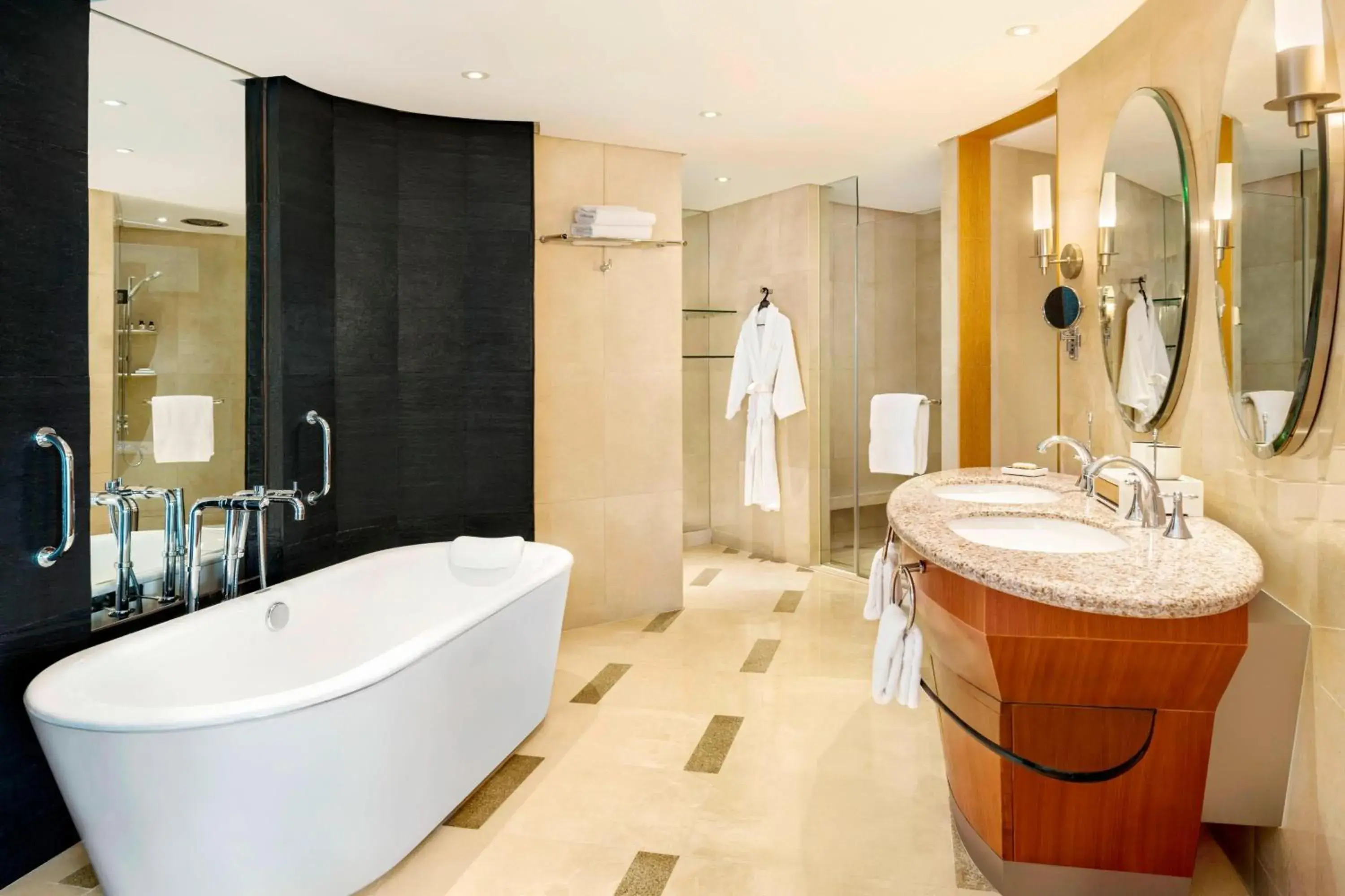 Bathroom in The Yuluxe Sheshan, Shanghai, A Tribute Portfolio Hotel Bathroom in The Yuluxe Sheshan, Shanghai, A Tribute Portfolio Hotel