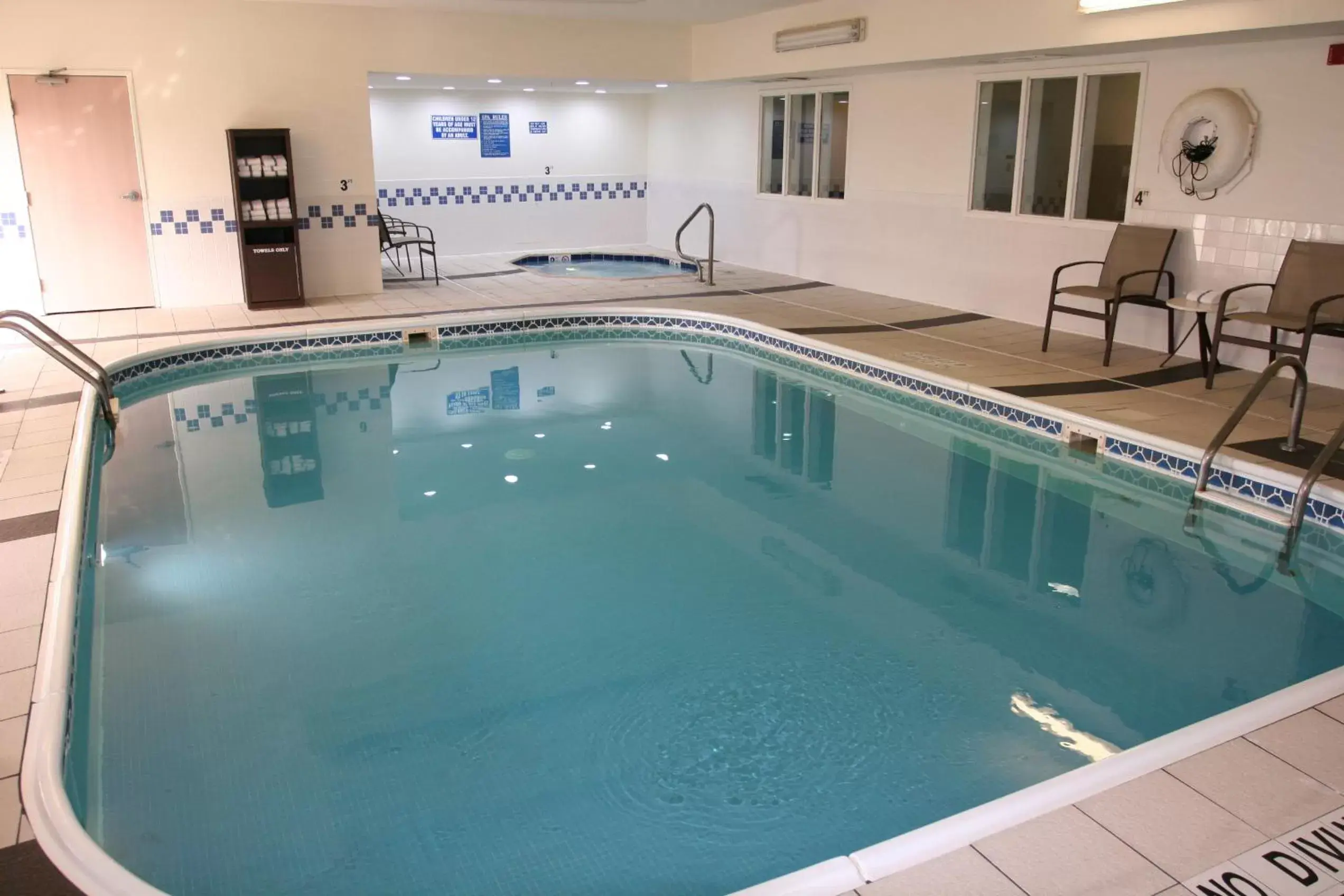 On site, Swimming Pool in Comfort Inn Wichita Falls near University