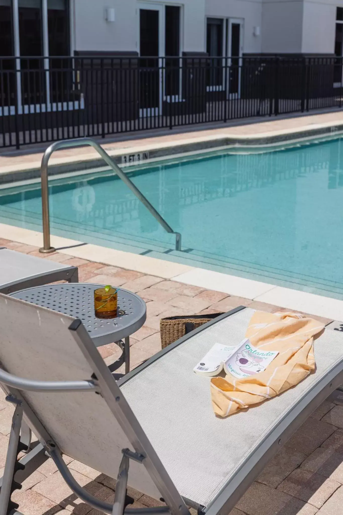 Swimming Pool in Crowne Plaza Fort Myers Gulf Coast, an IHG Hotel