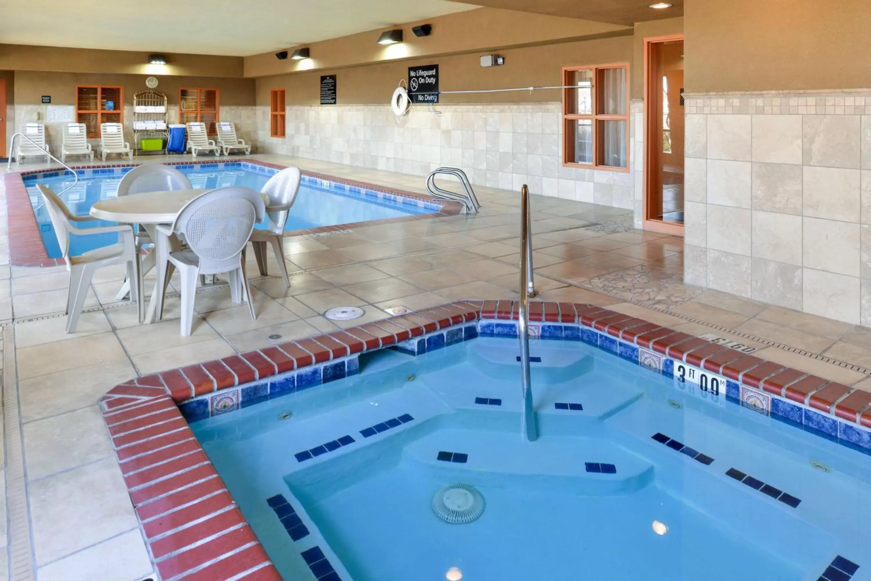 Pool view, Swimming Pool in Hampton Inn & Suites Albuquerque-Coors Road