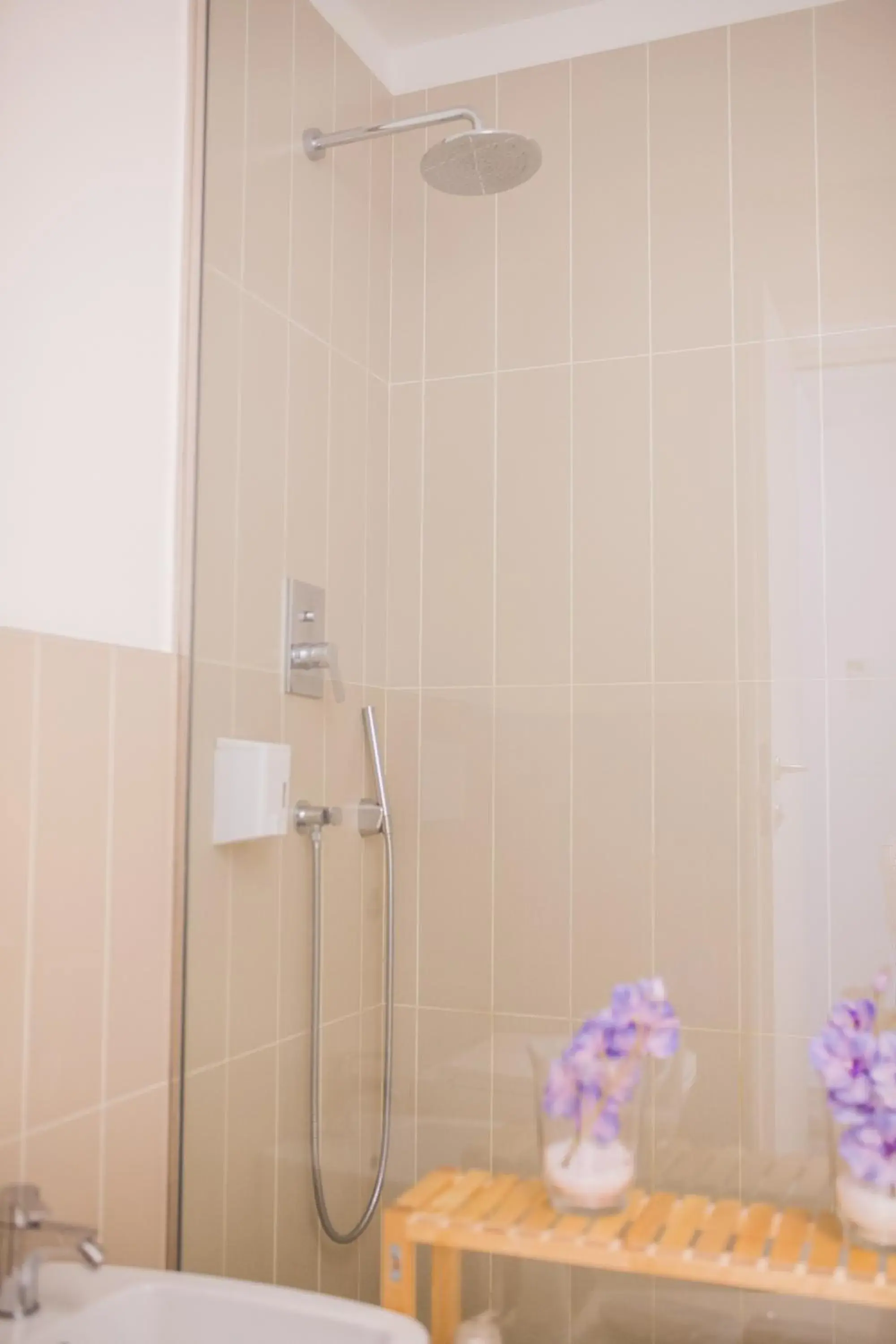 Bathroom in Albergo La Rocca