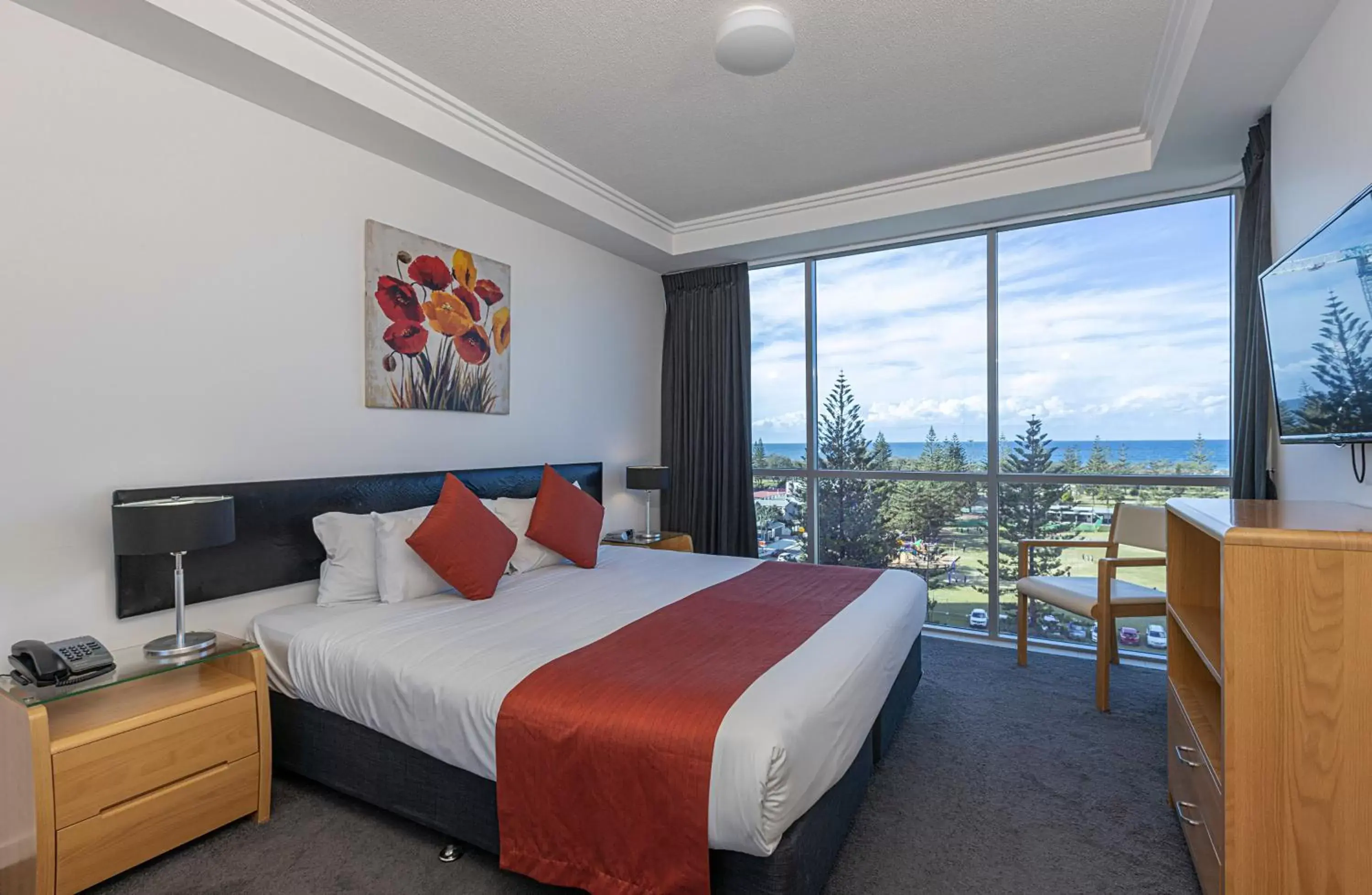 Bedroom, Bed in Ocean Pacific Resort - Official