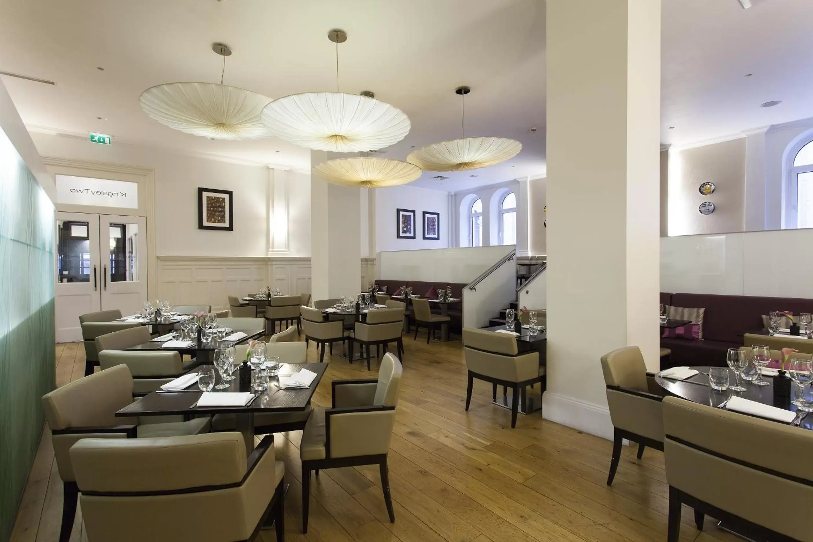 Restaurant/Places to Eat in Thistle Holborn