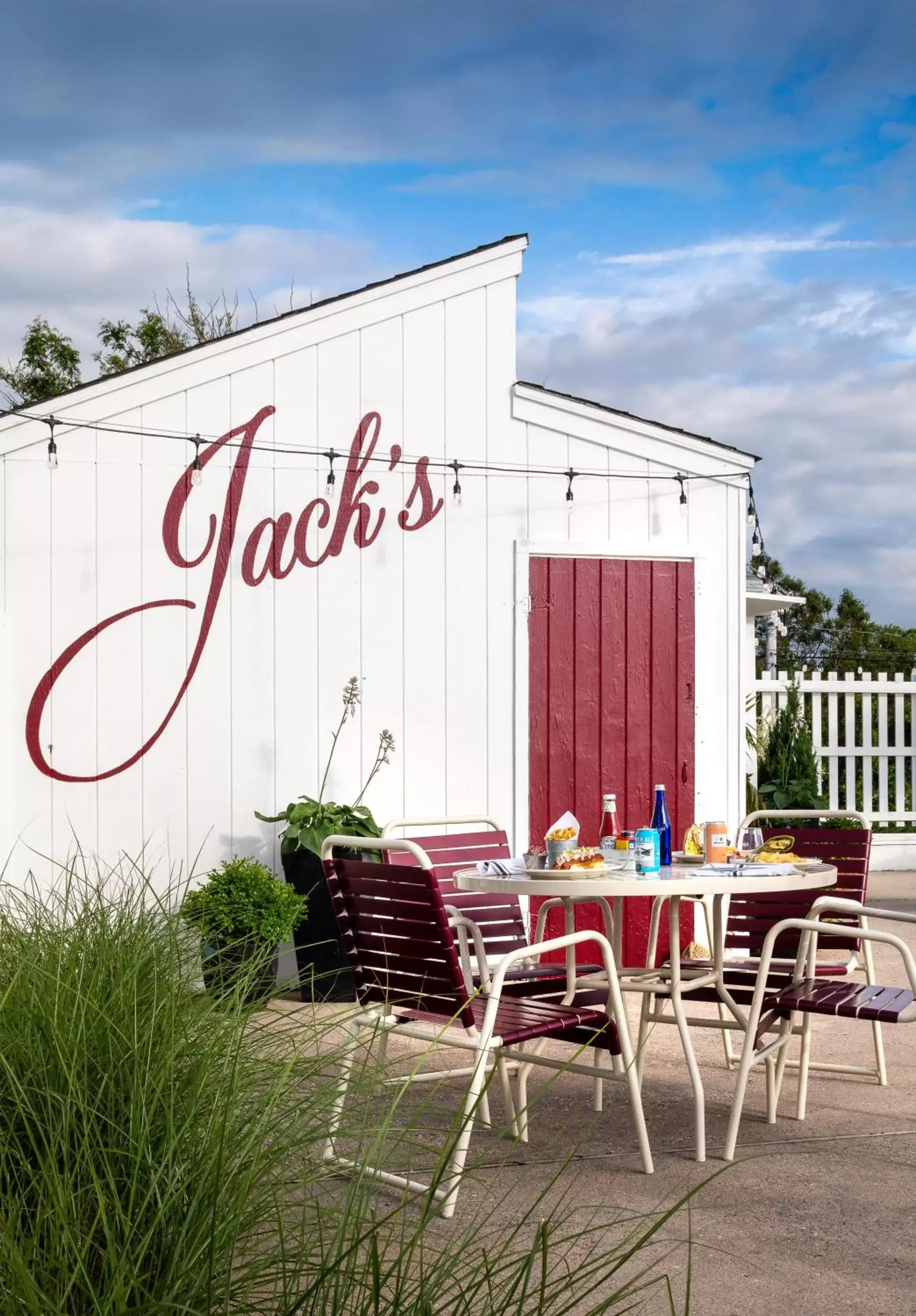 Alcoholic drinks in Sound View Greenport Alcoholic drinks in Sound View Greenport