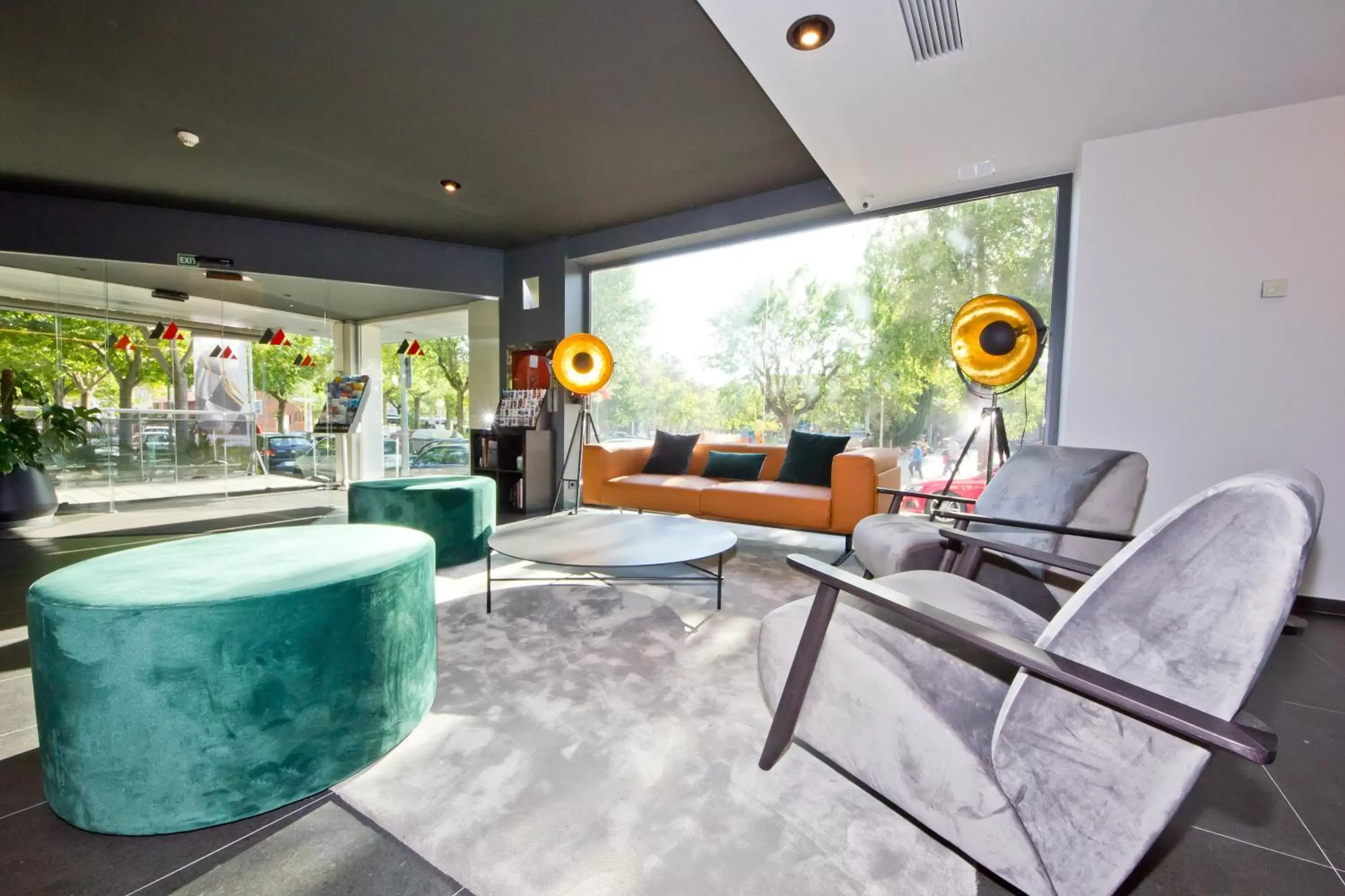 Lobby or reception in Aparthotel Atenea Valles Lobby or reception in Aparthotel Atenea Valles