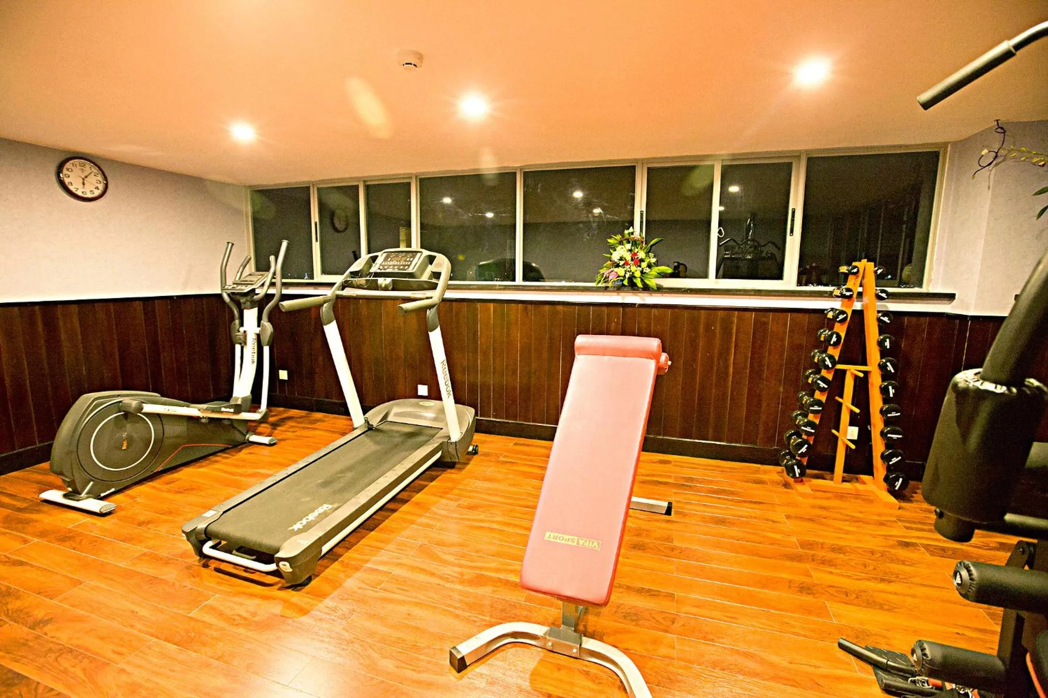Fitness centre/facilities in Golden Rain 2 Hotel Nha Trang Beach