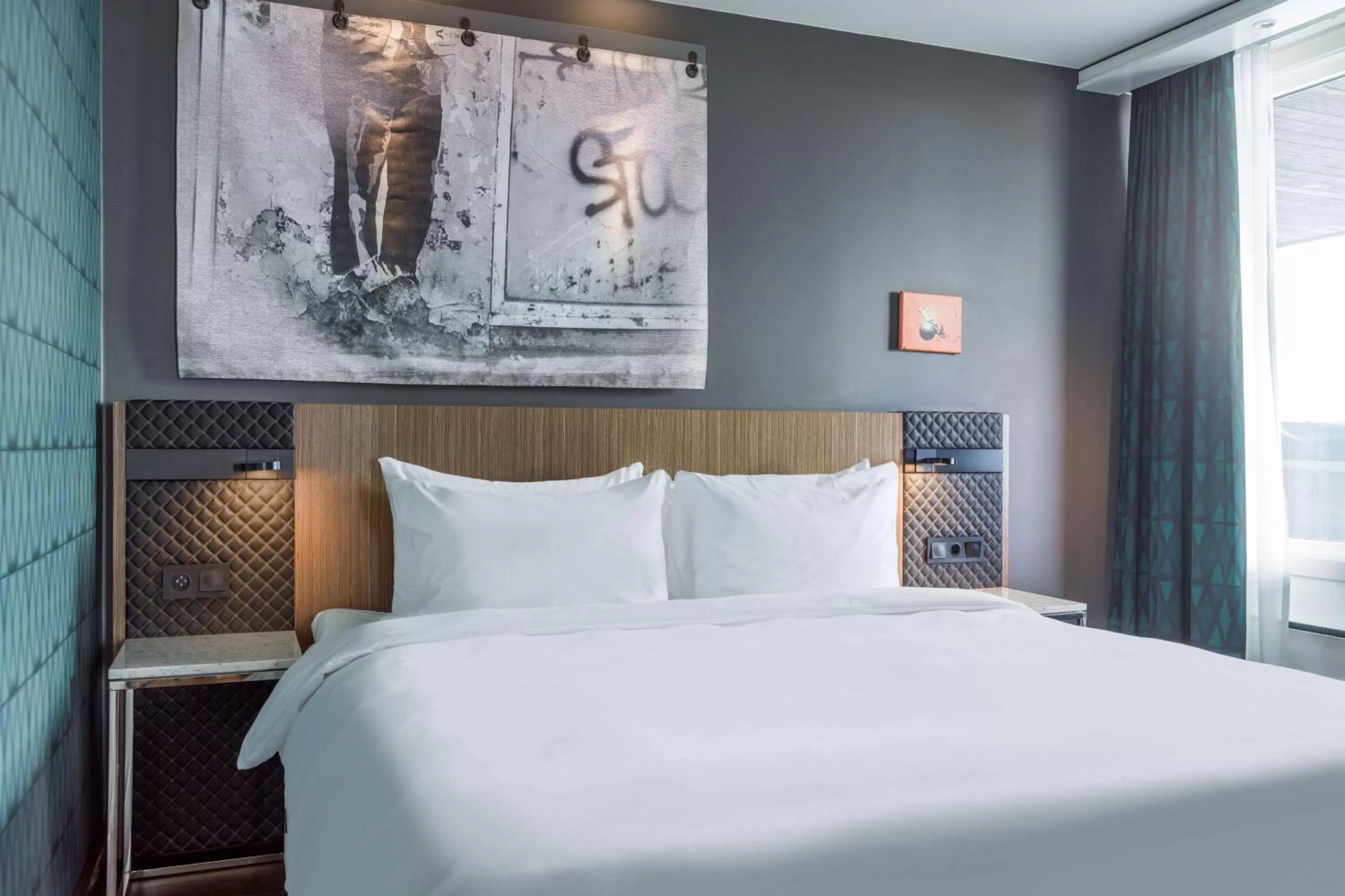 View (from property/room), Bed in Radisson Blu Hotel Bodø