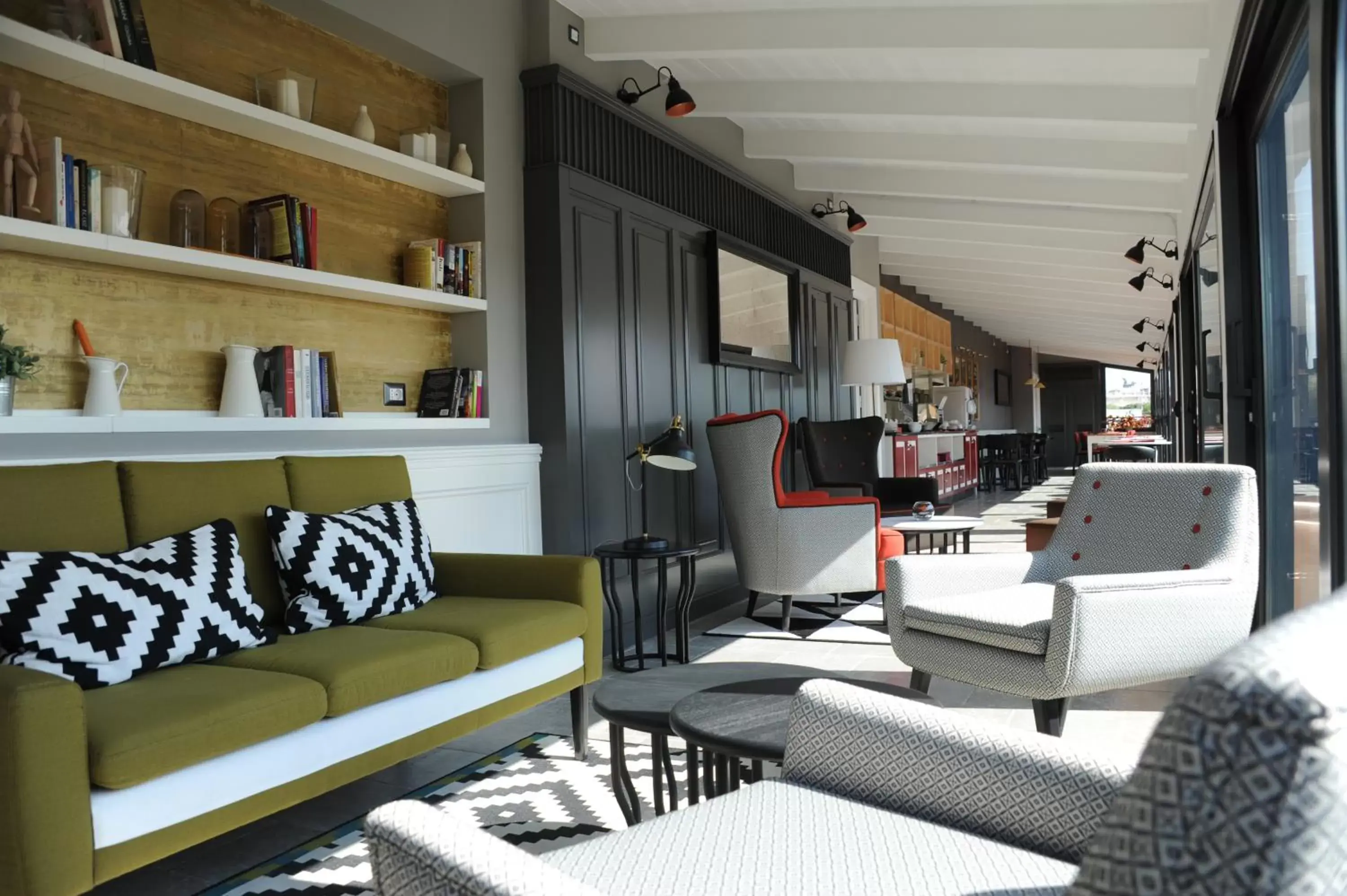 Communal lounge/ TV room, Seating Area in Trianon Borgo Pio Aparthotel
