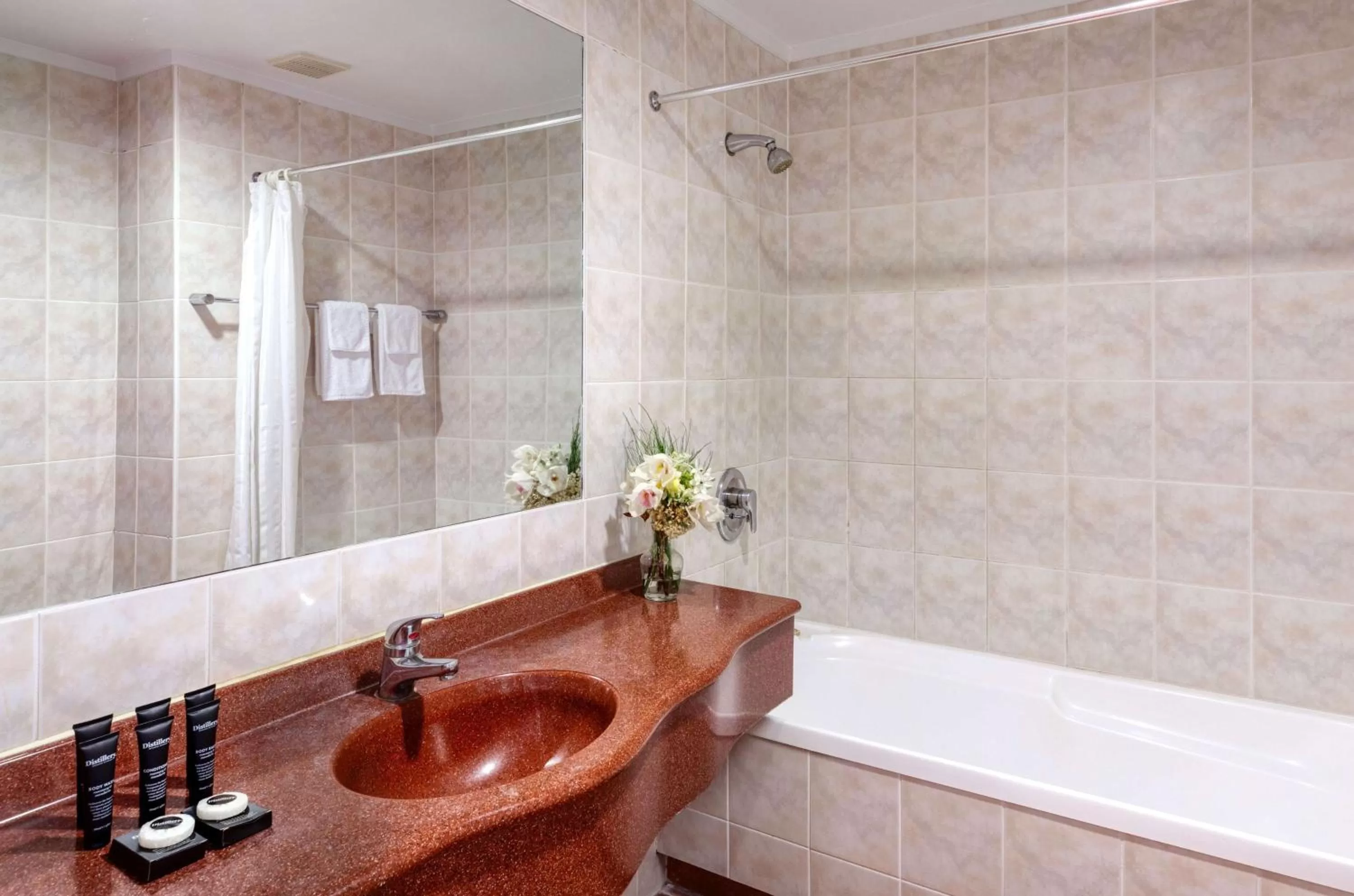 Bathroom in Arawa Park Hotel, Independent Collection by EVT