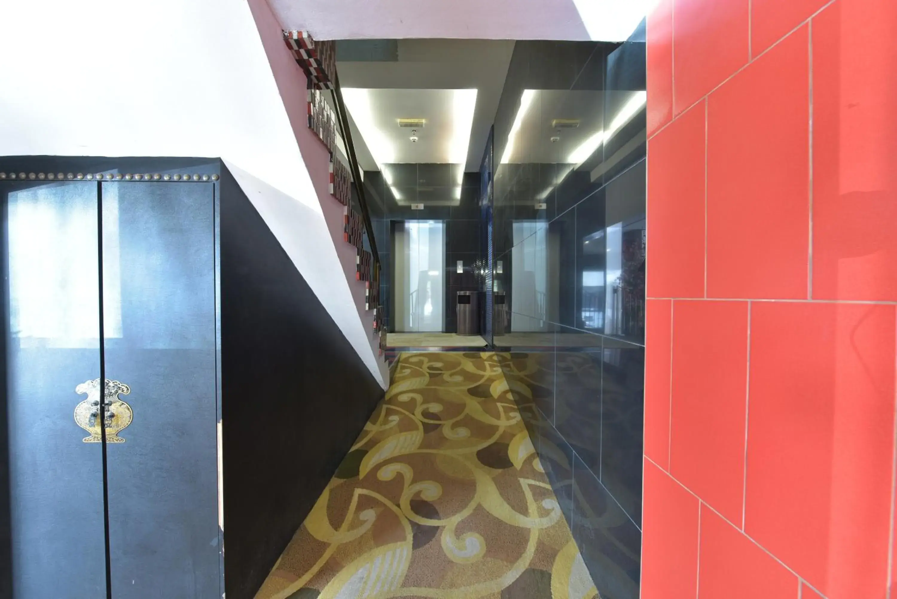 Lobby or reception in Townhouse OAK Hotel Holmes Johor Jaya