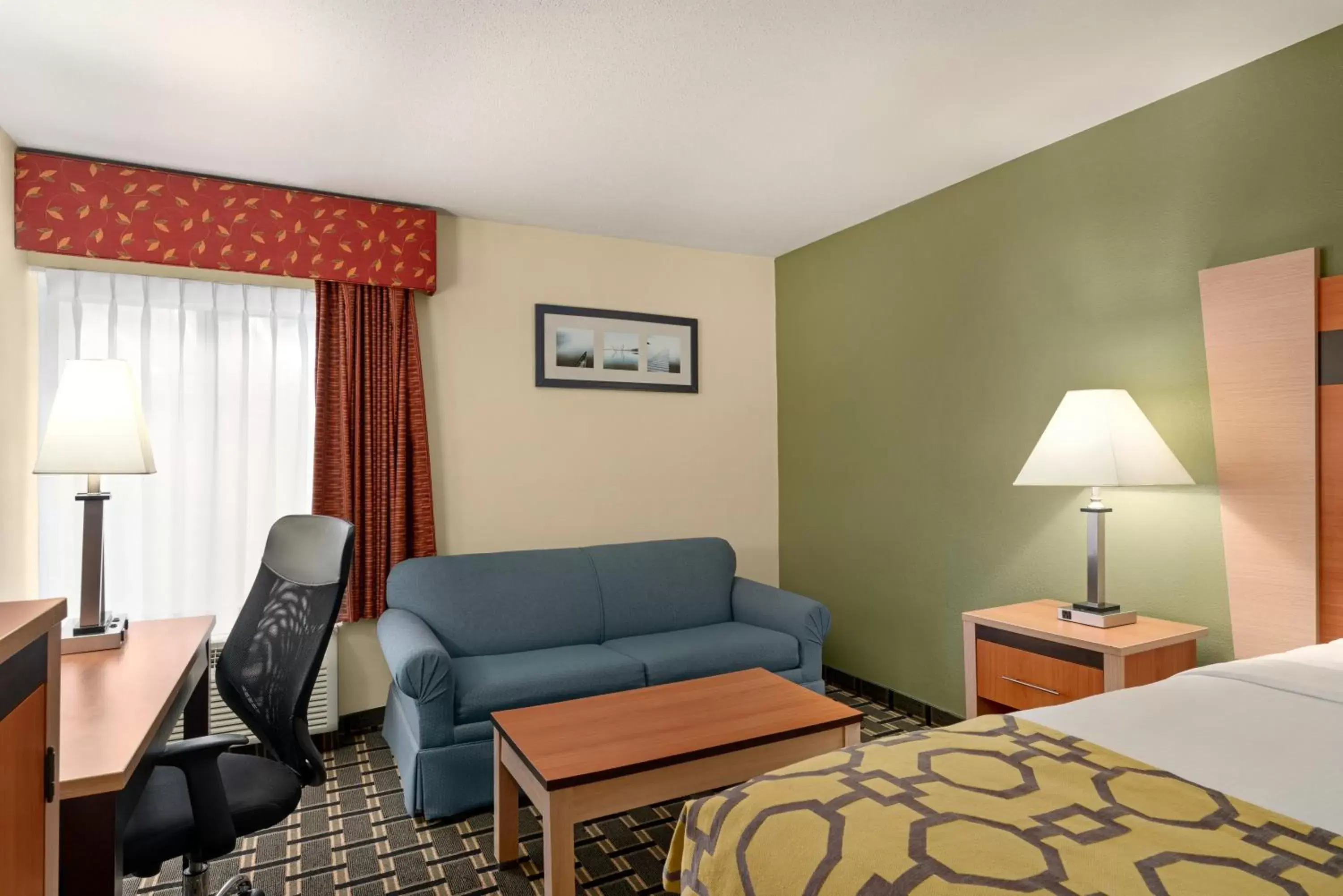 Bed, Seating Area in Baymont by Wyndham North Dartmouth