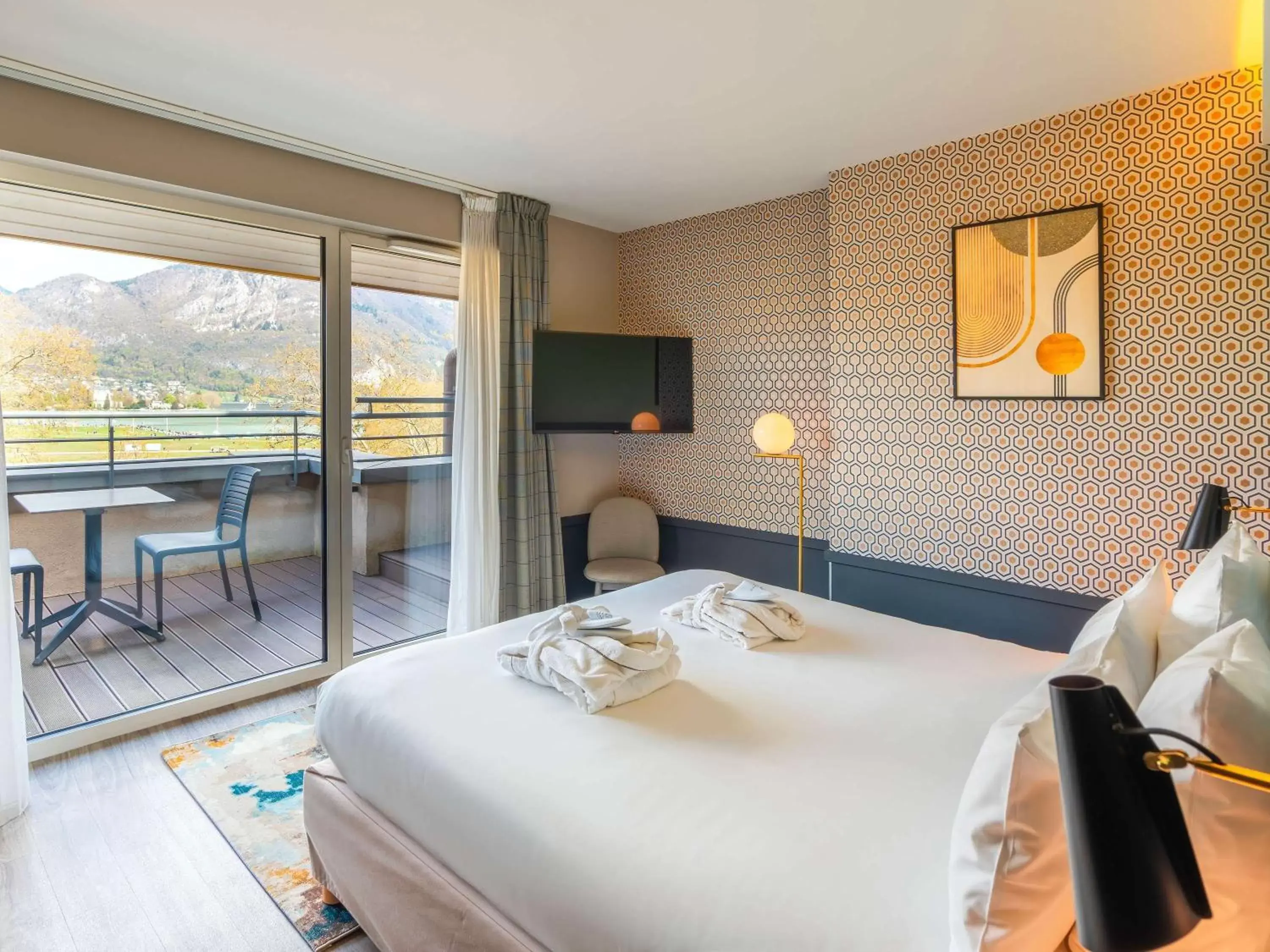 Bedroom in Le Splendid Hotel Lac D'Annecy - Handwritten Collection