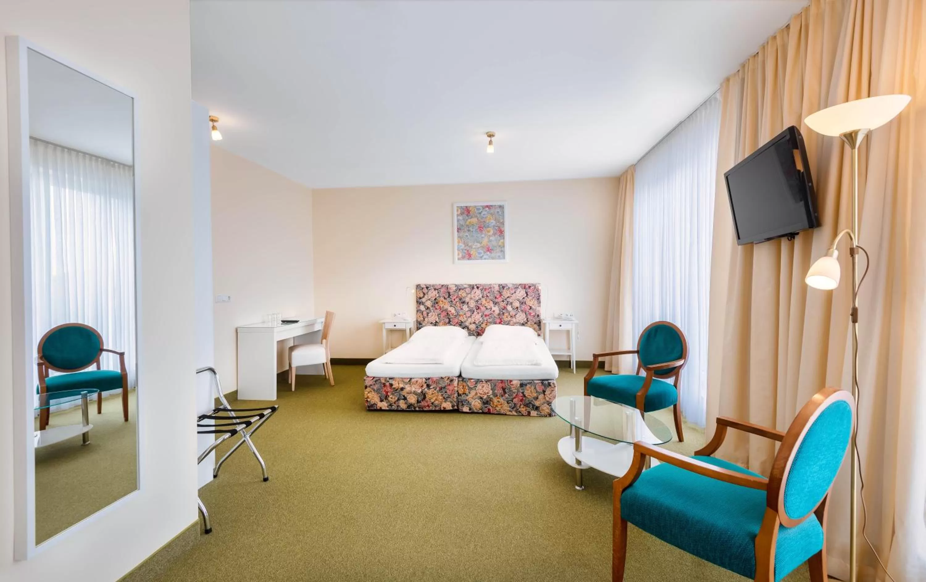 Photo of the whole room, Bed in ALPHA HOTEL Hermann von Salza