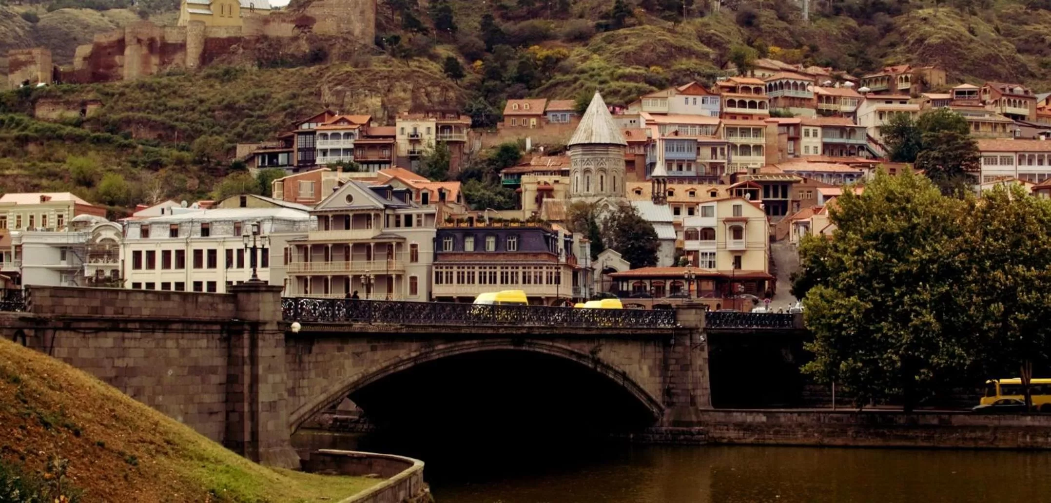 Nearby landmark in Freedom Square Apart Hotel