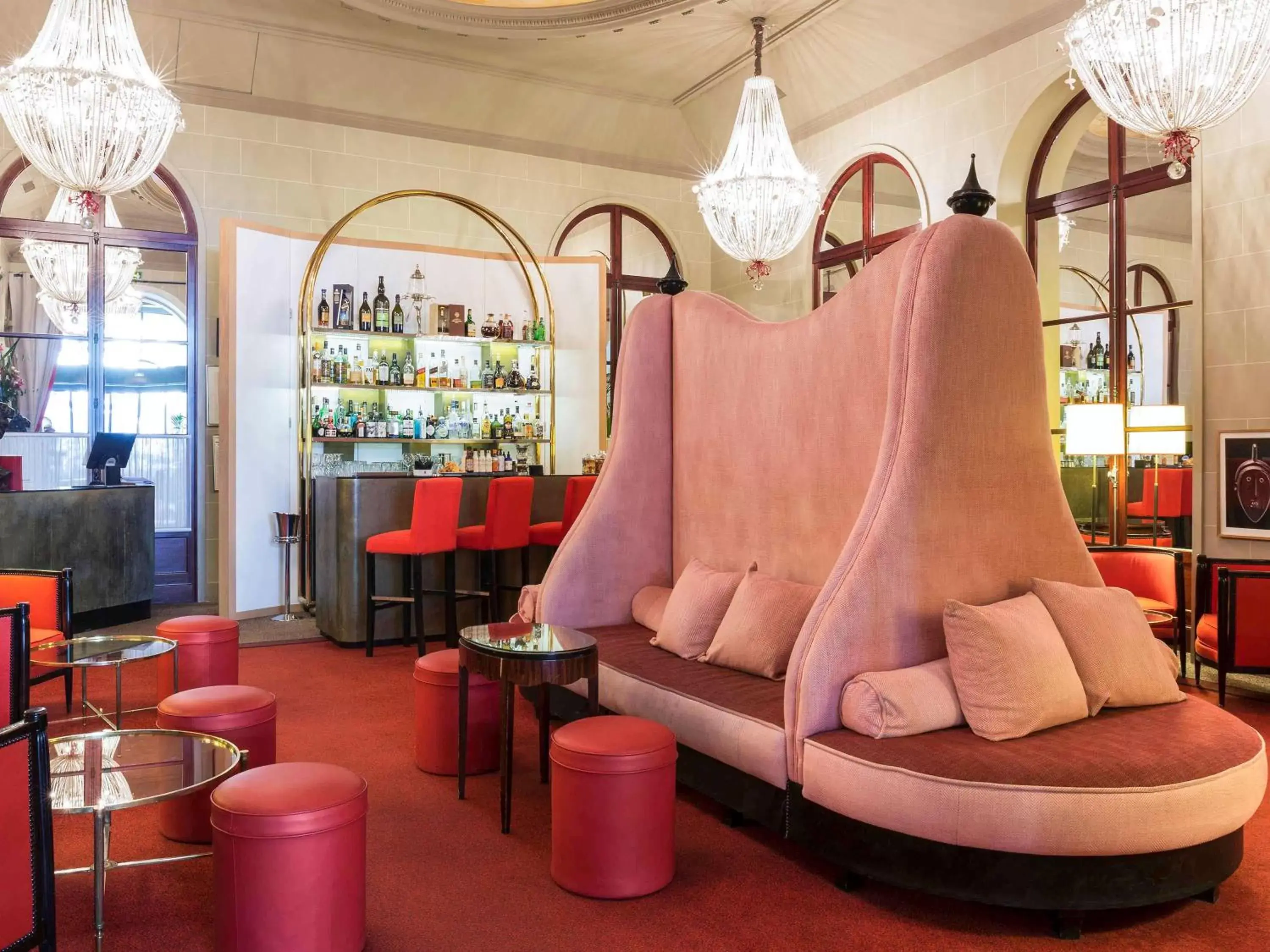 Lounge or bar in Hotel Carlton Lyon - MGallery Hotel Collection