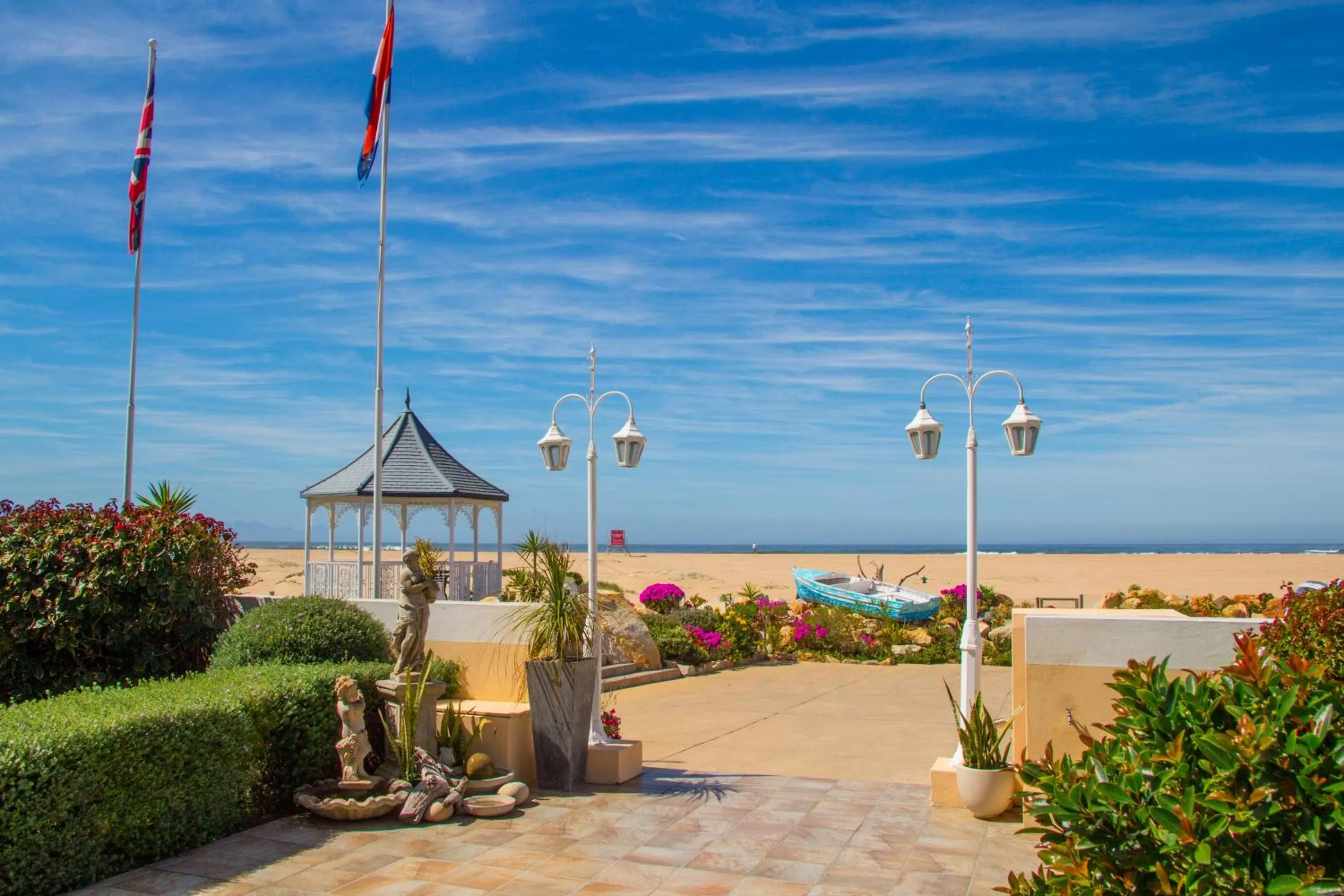 Facade/entrance in Milkwood Manor on Sea