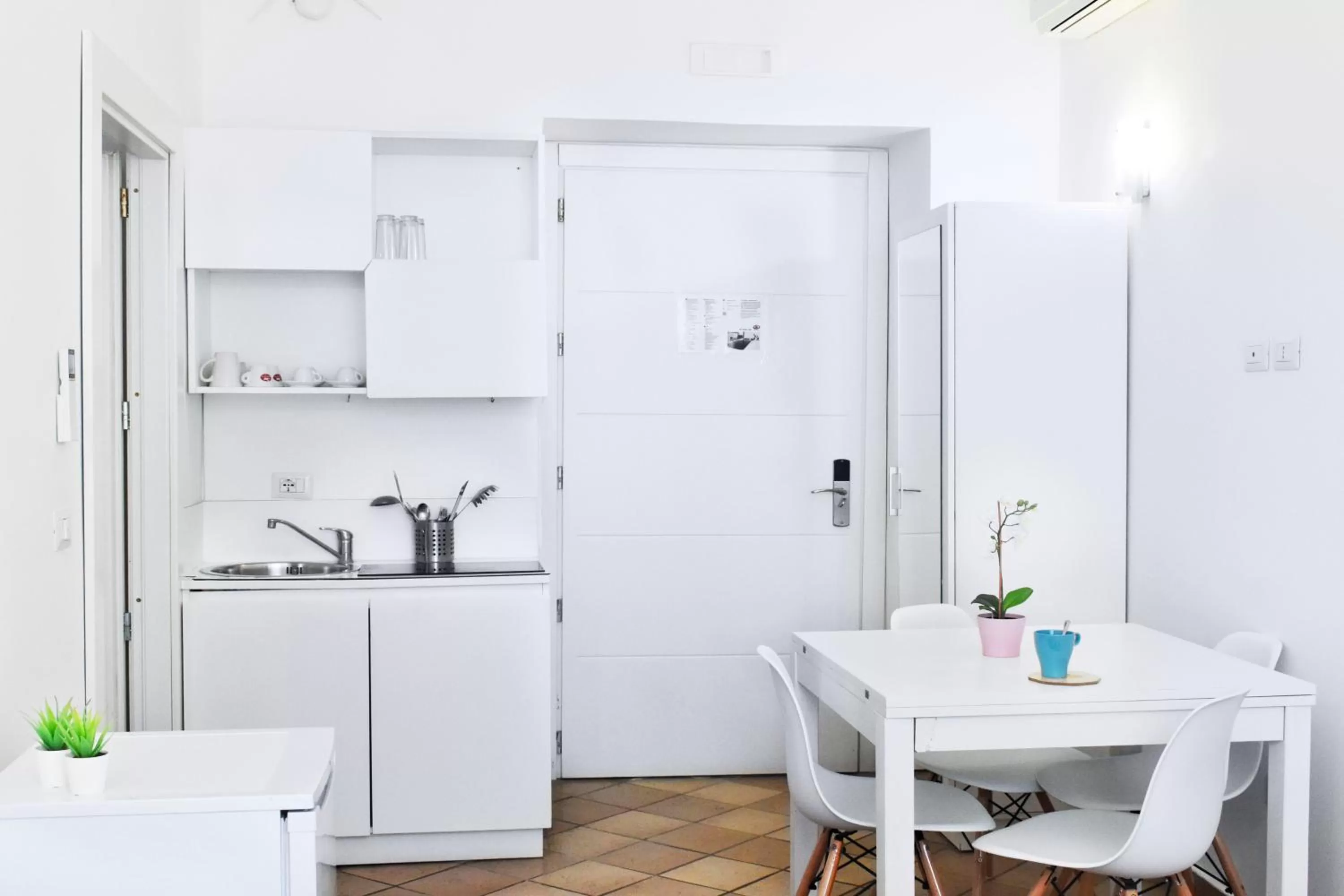 Area and facilities in Roma Resort Colosseum