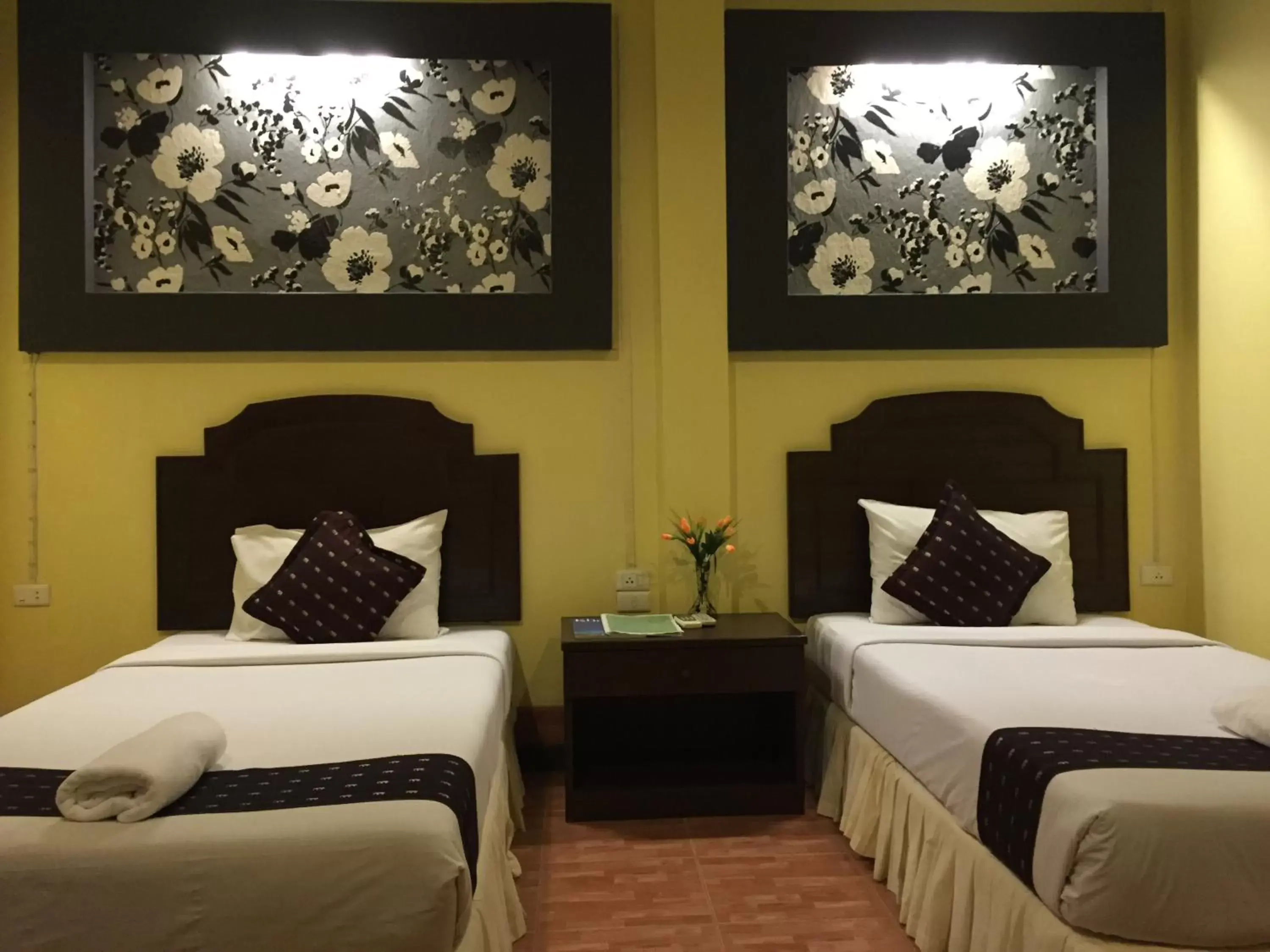 Bedroom, Bed in Khaolak Grand City