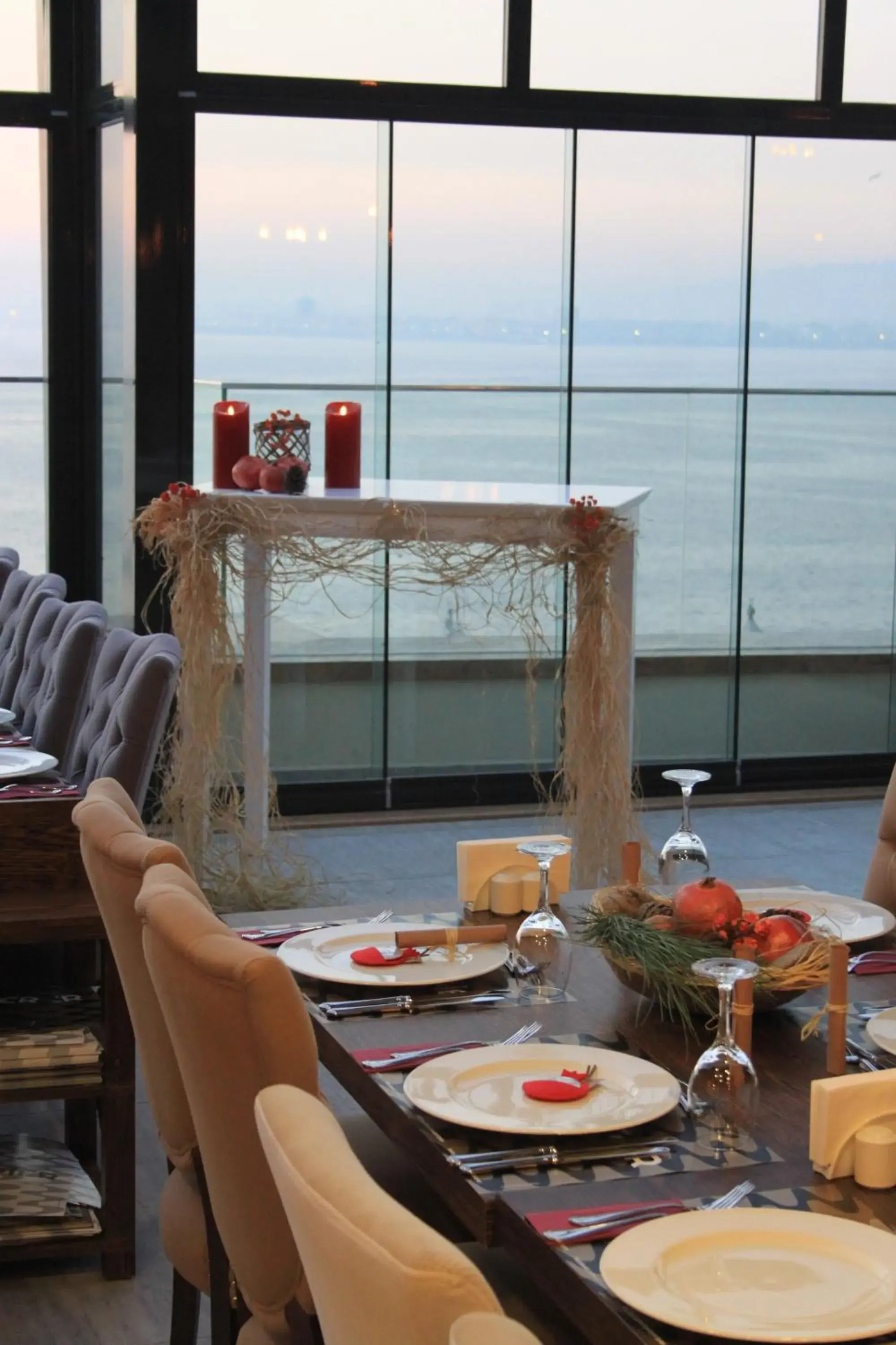 Food and drinks, Dining Area in Pasaport Pier Hotel