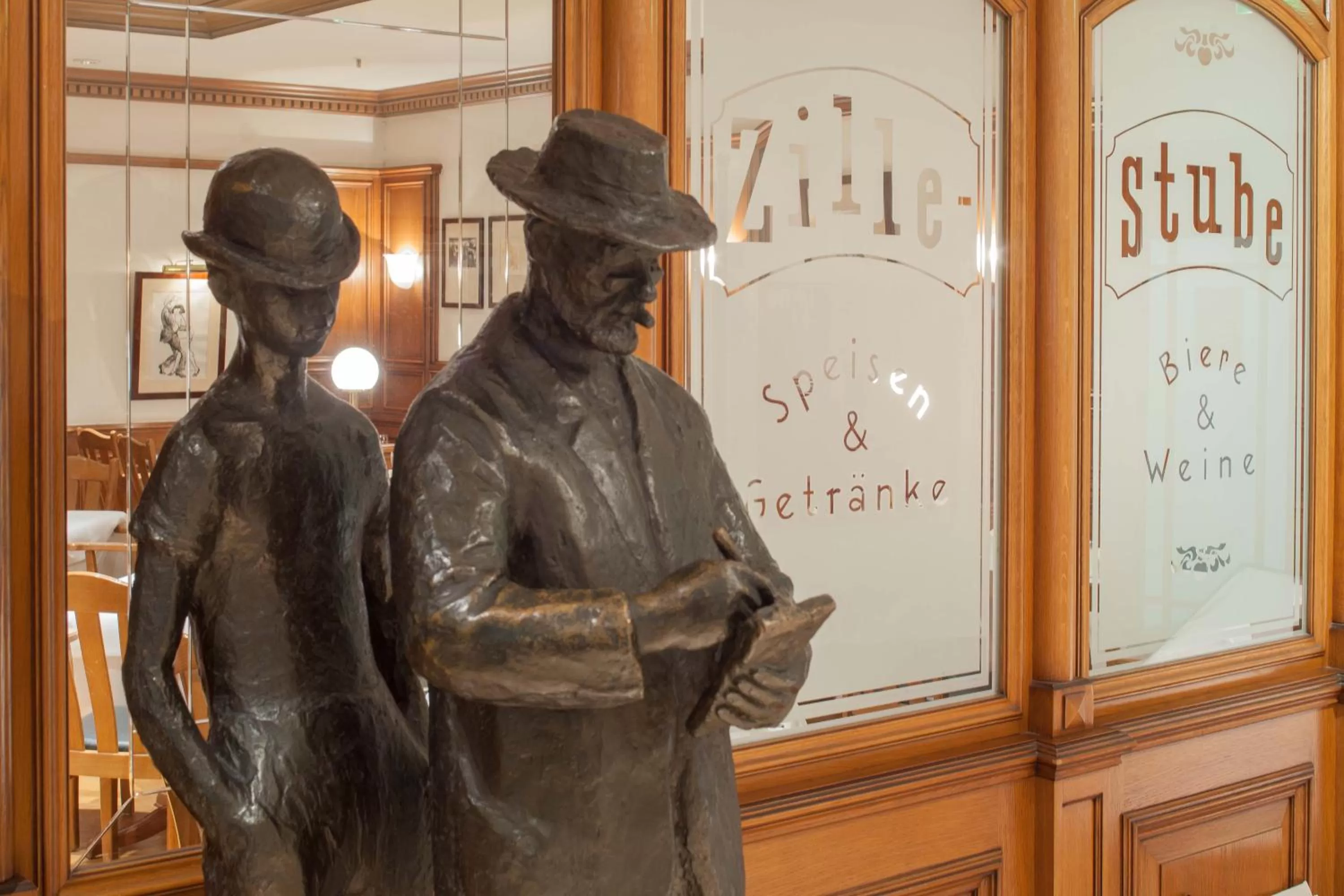 Restaurant/places to eat in Park Inn by Radisson Berlin Alexanderplatz