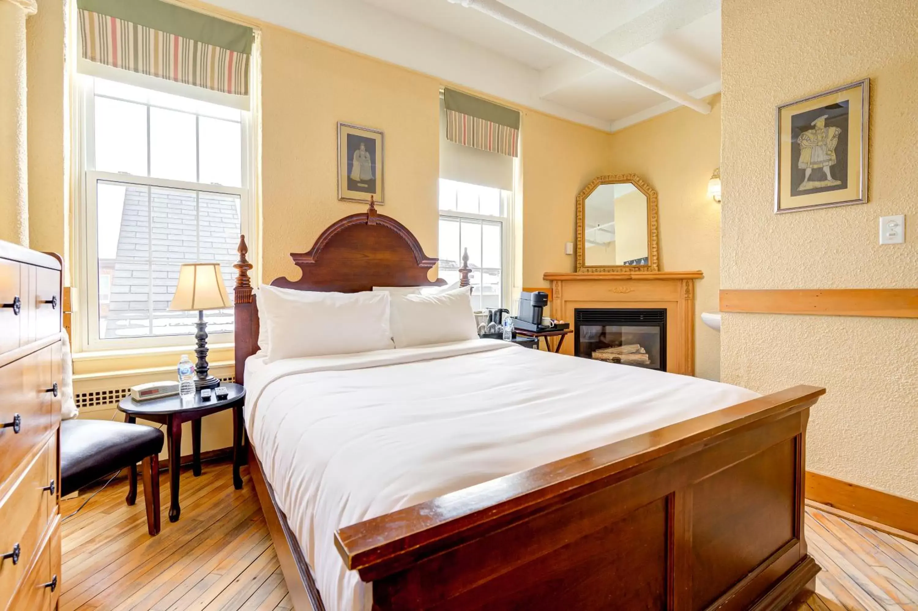 Bed in The Stratford Hotel by Hoco Hotels Collection