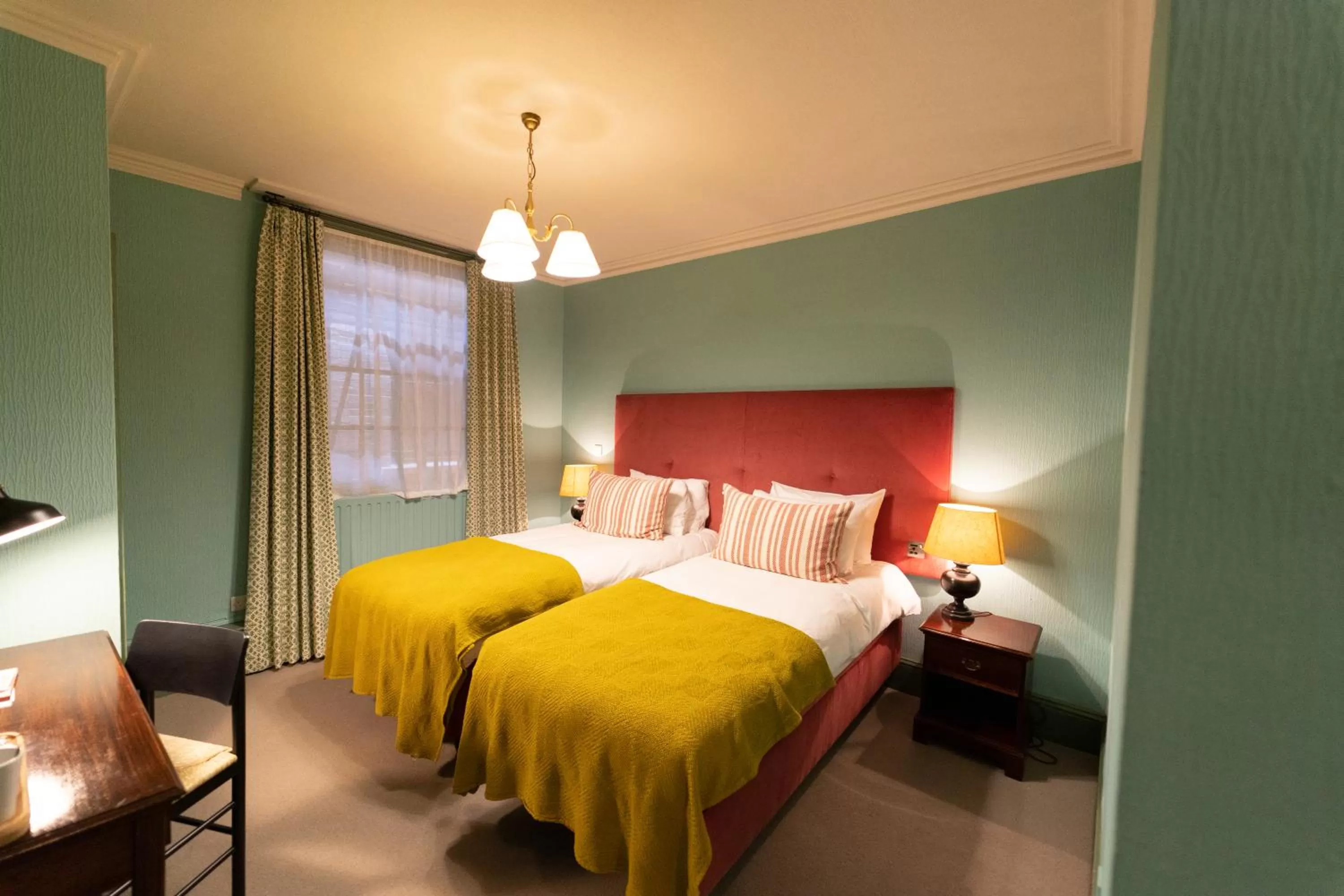 Bed in The Green Dragon Hotel