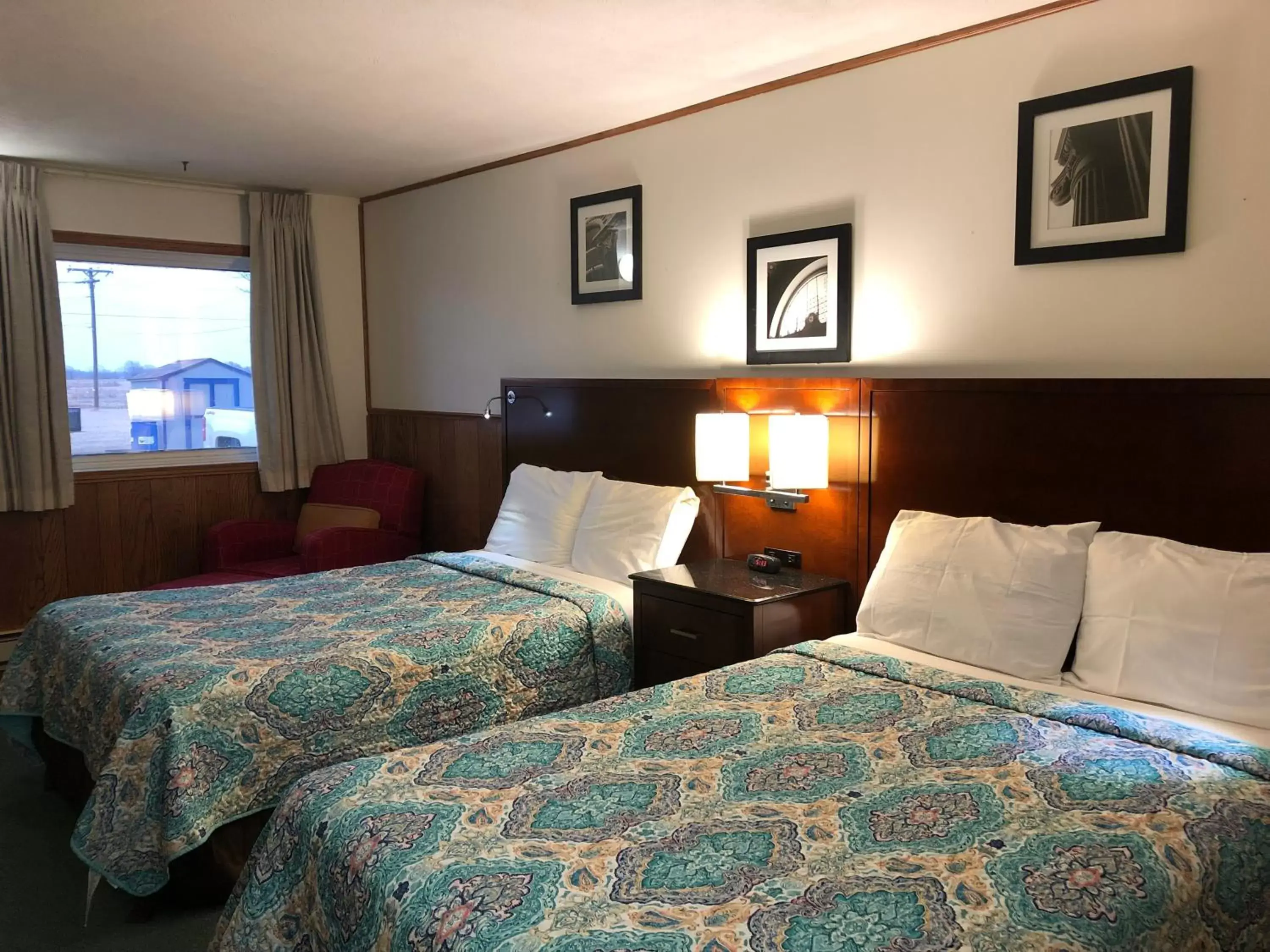 Deluxe Double Room in Viking Motel
