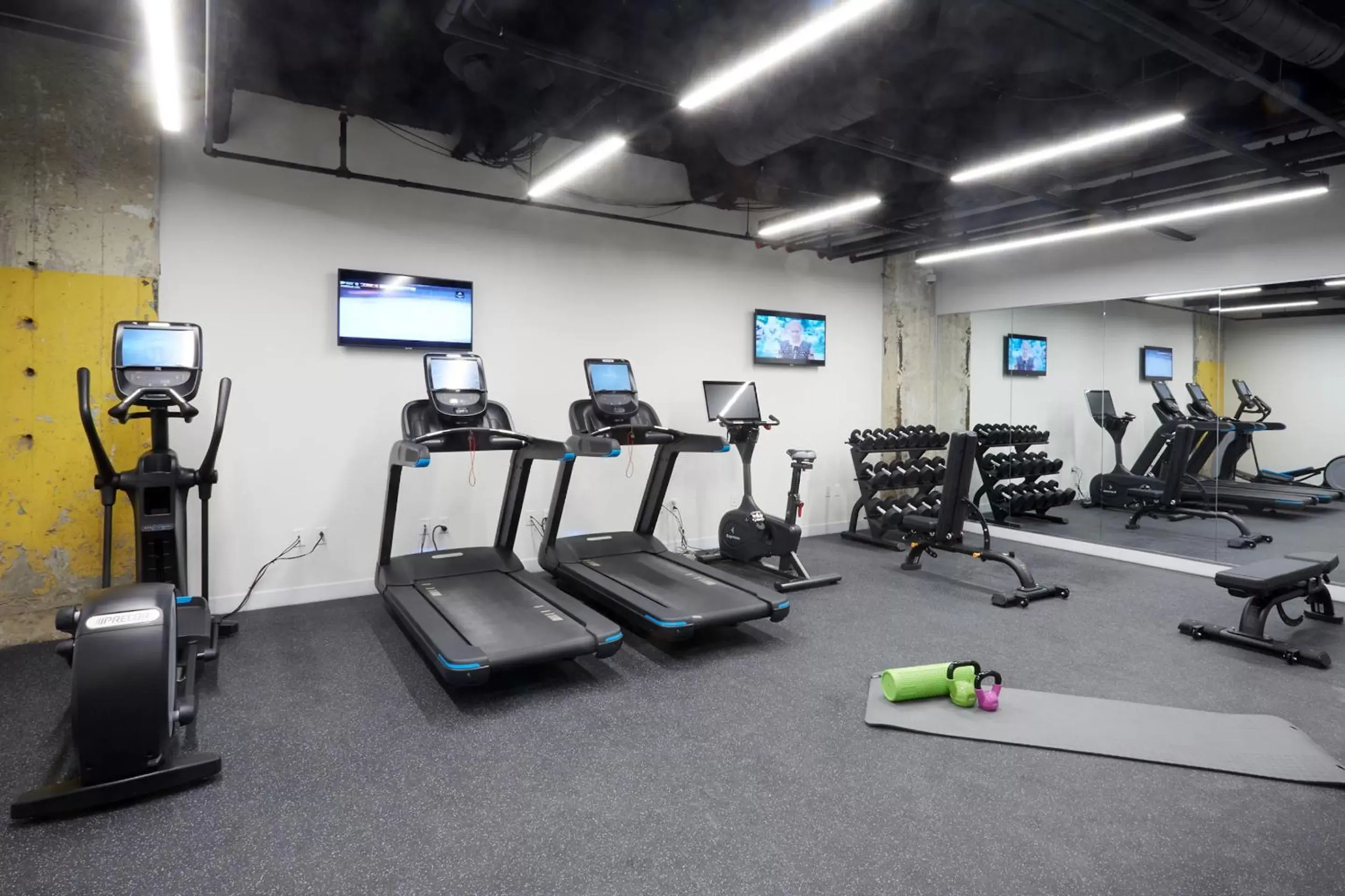 Fitness Center/Facilities in Sonder at Sixteen Hundred