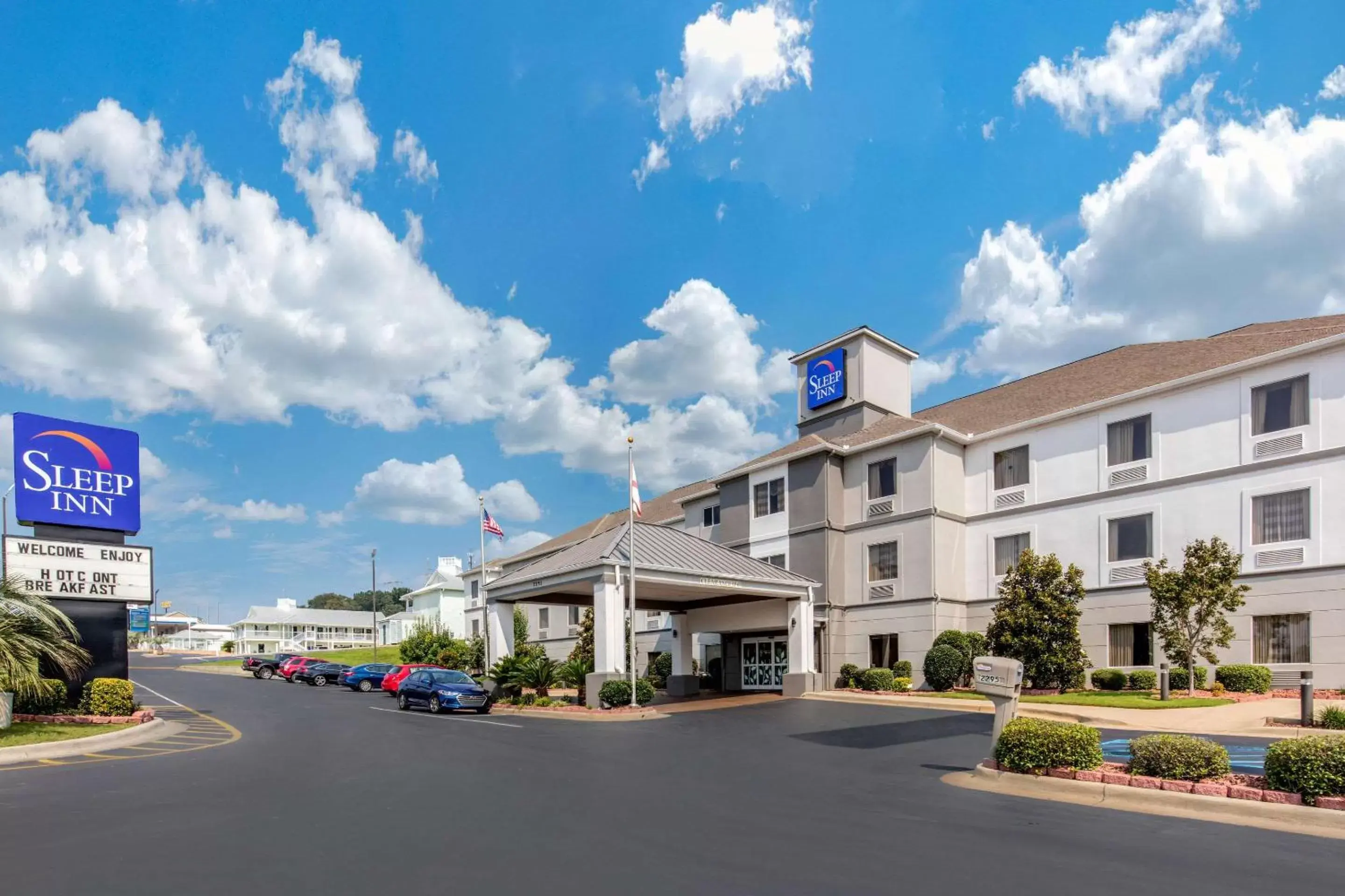 Property Building in Sleep Inn & Suites Millbrook