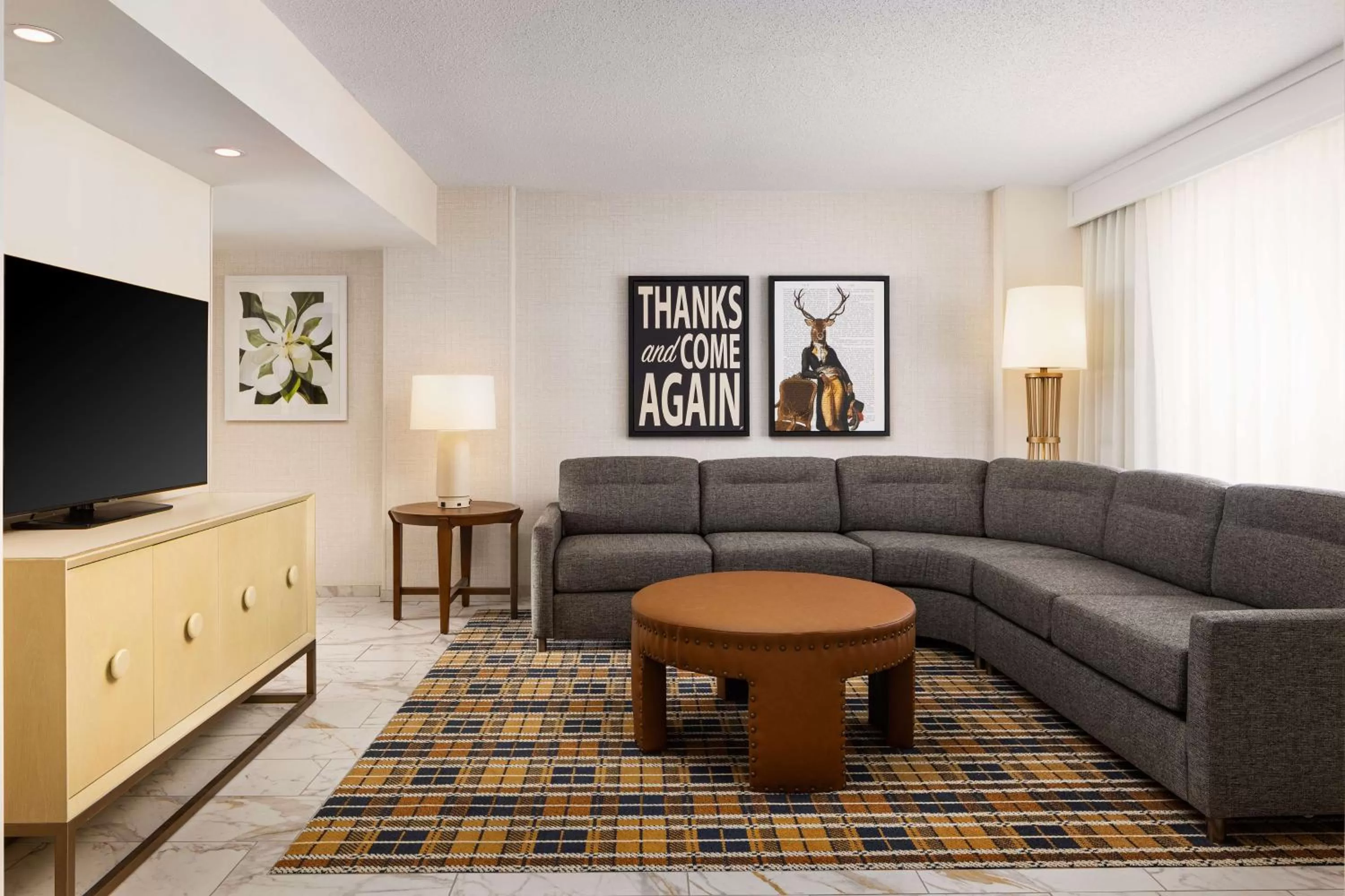 Bedroom in Embassy Suites by Hilton Atlanta Buckhead