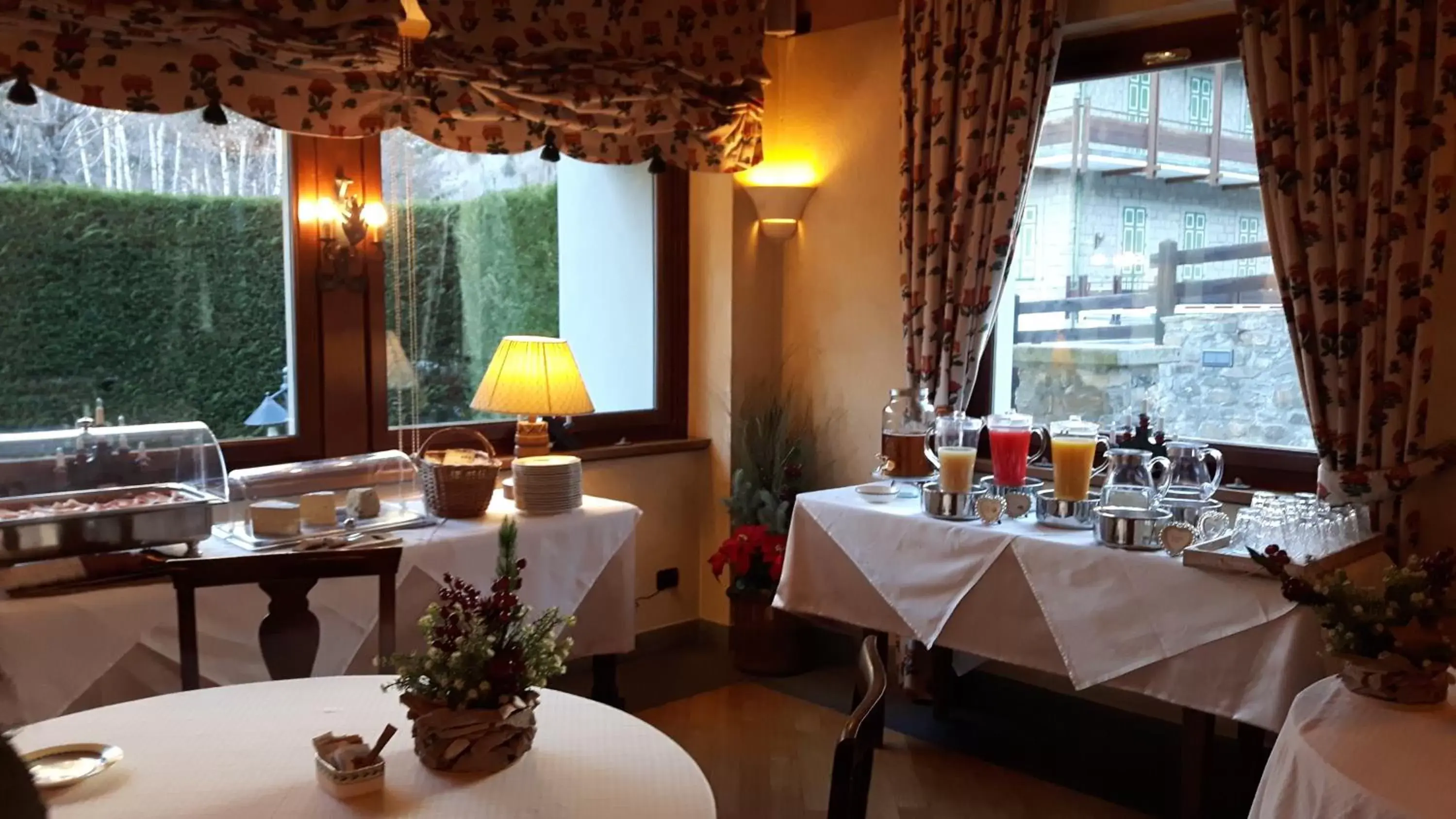 Restaurant/Places to Eat in Villa Novecento Romantic Hotel - Estella Hotel Collection