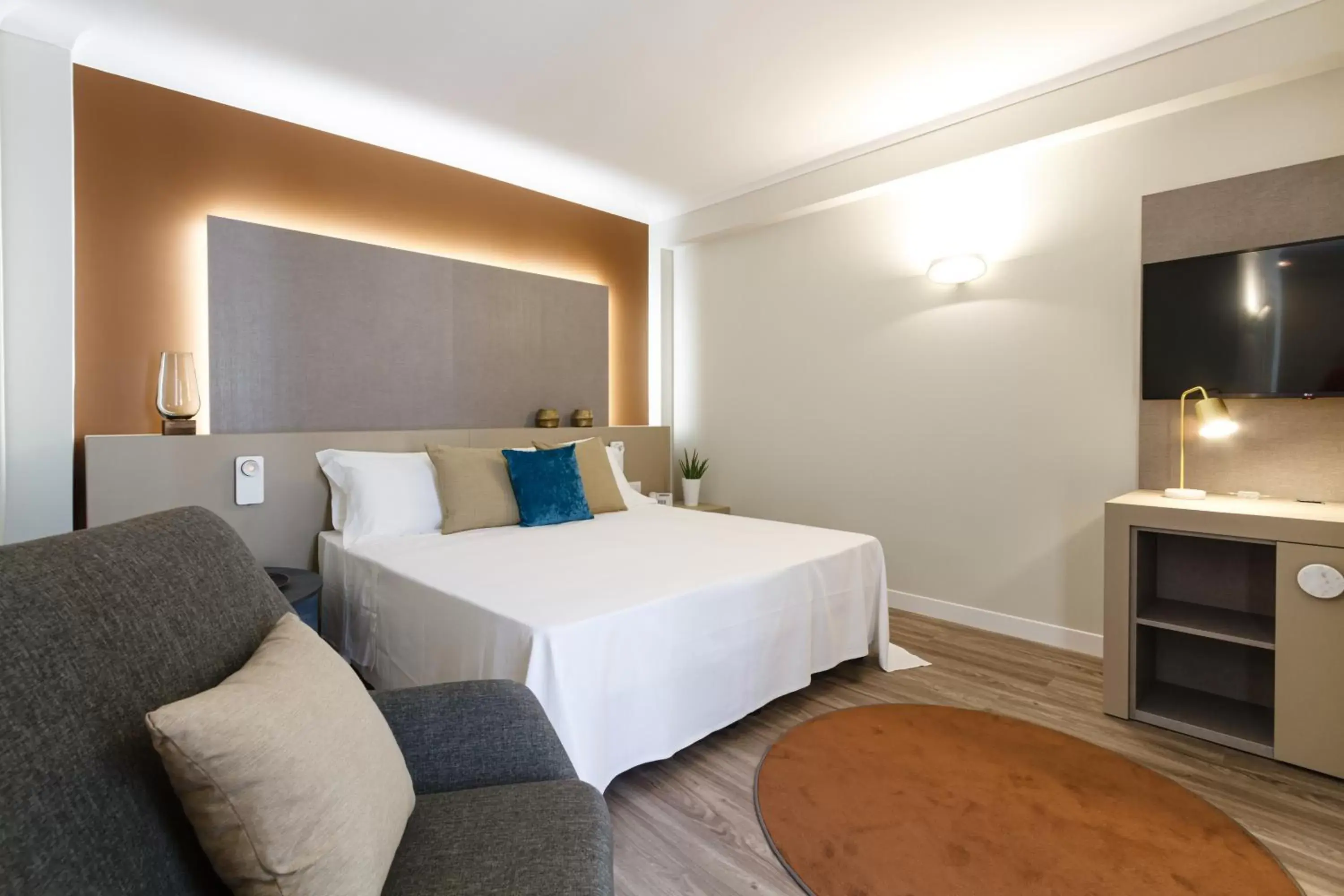 Bedroom, Bed in Seawater Hotel Bio & Beauty Spa Bedroom, Bed in Seawater Hotel Bio & Beauty Spa