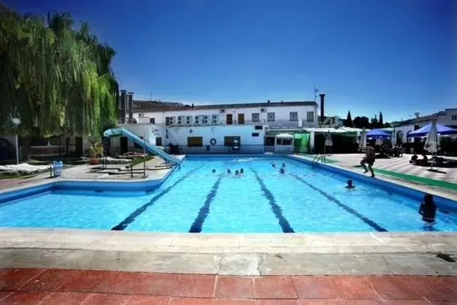 Swimming Pool in Hotel La Moraleda - Complejo Las Delicias