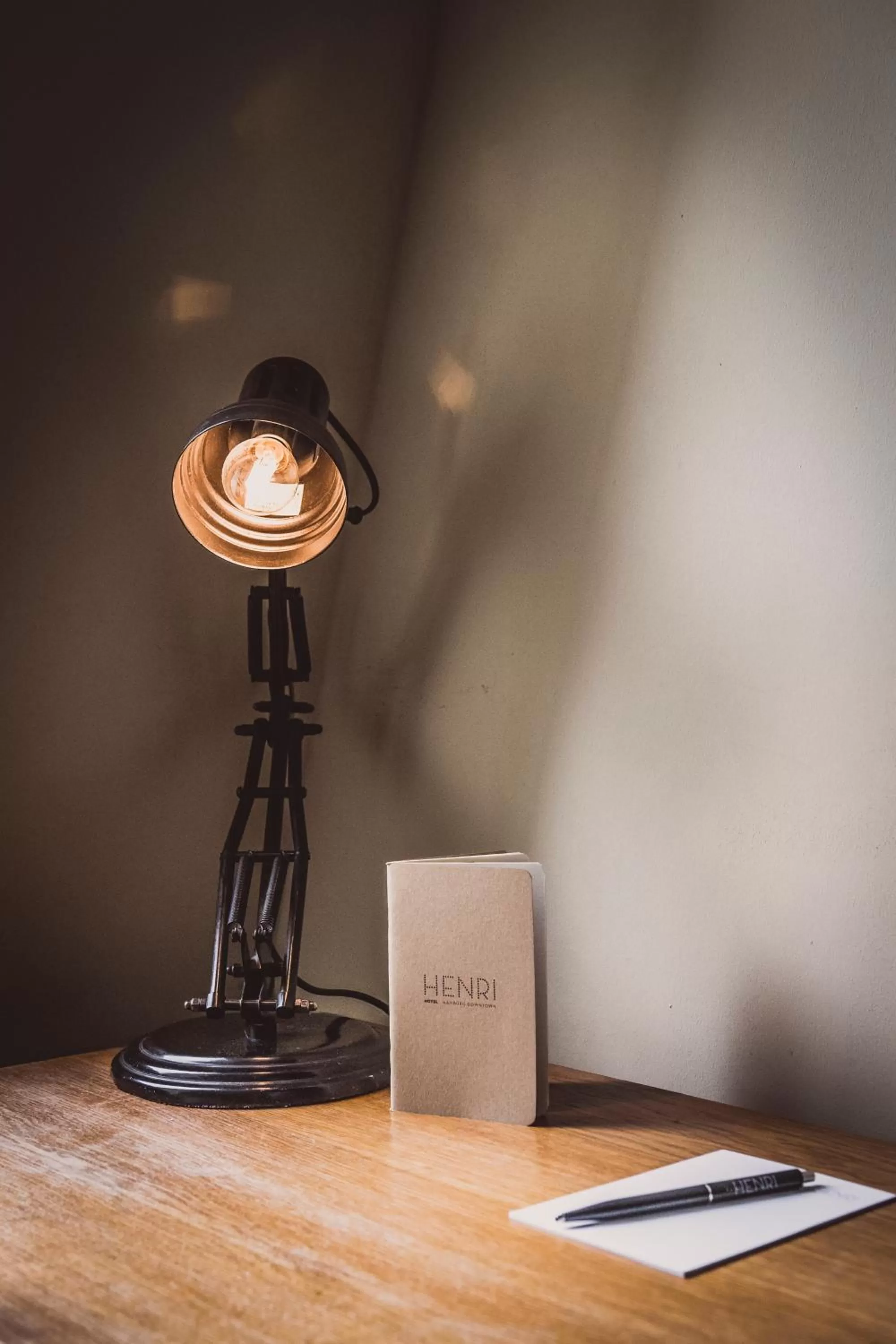 Decorative detail in Henri Hotel Hamburg Downtown