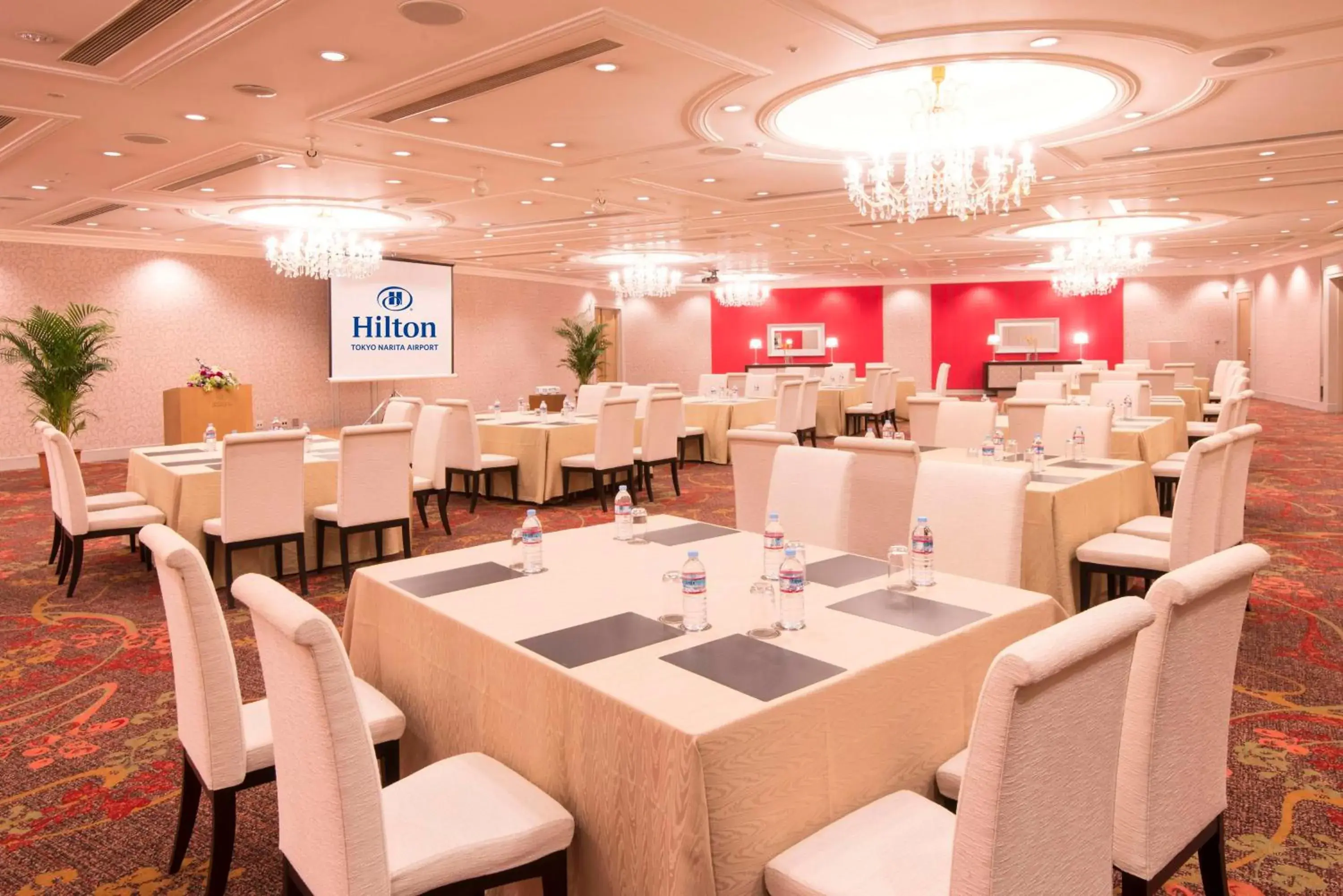 Meeting/conference room, Restaurant/Places to Eat in Hilton Tokyo Narita Airport Hotel