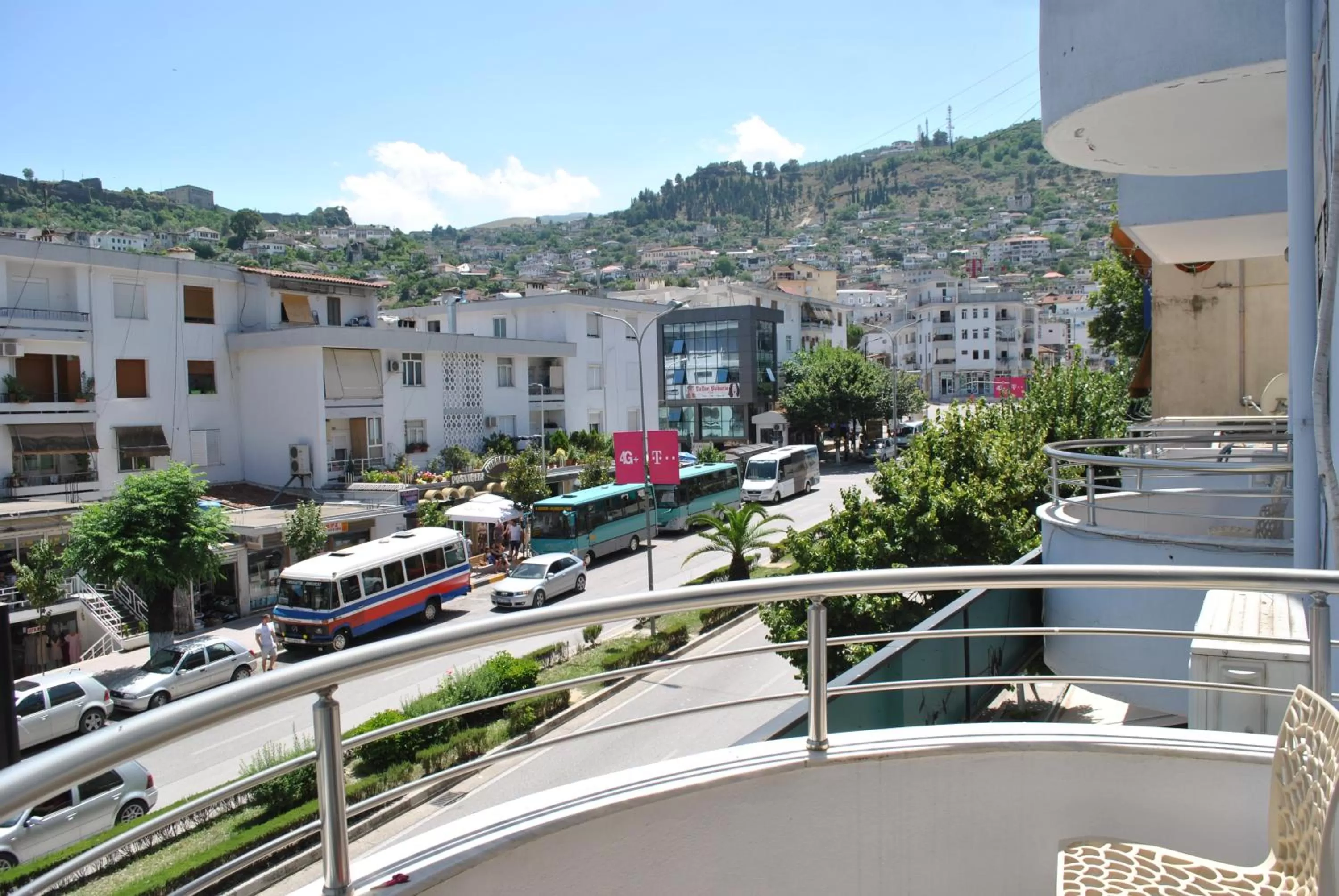 Neighbourhood in Hotel Freskia