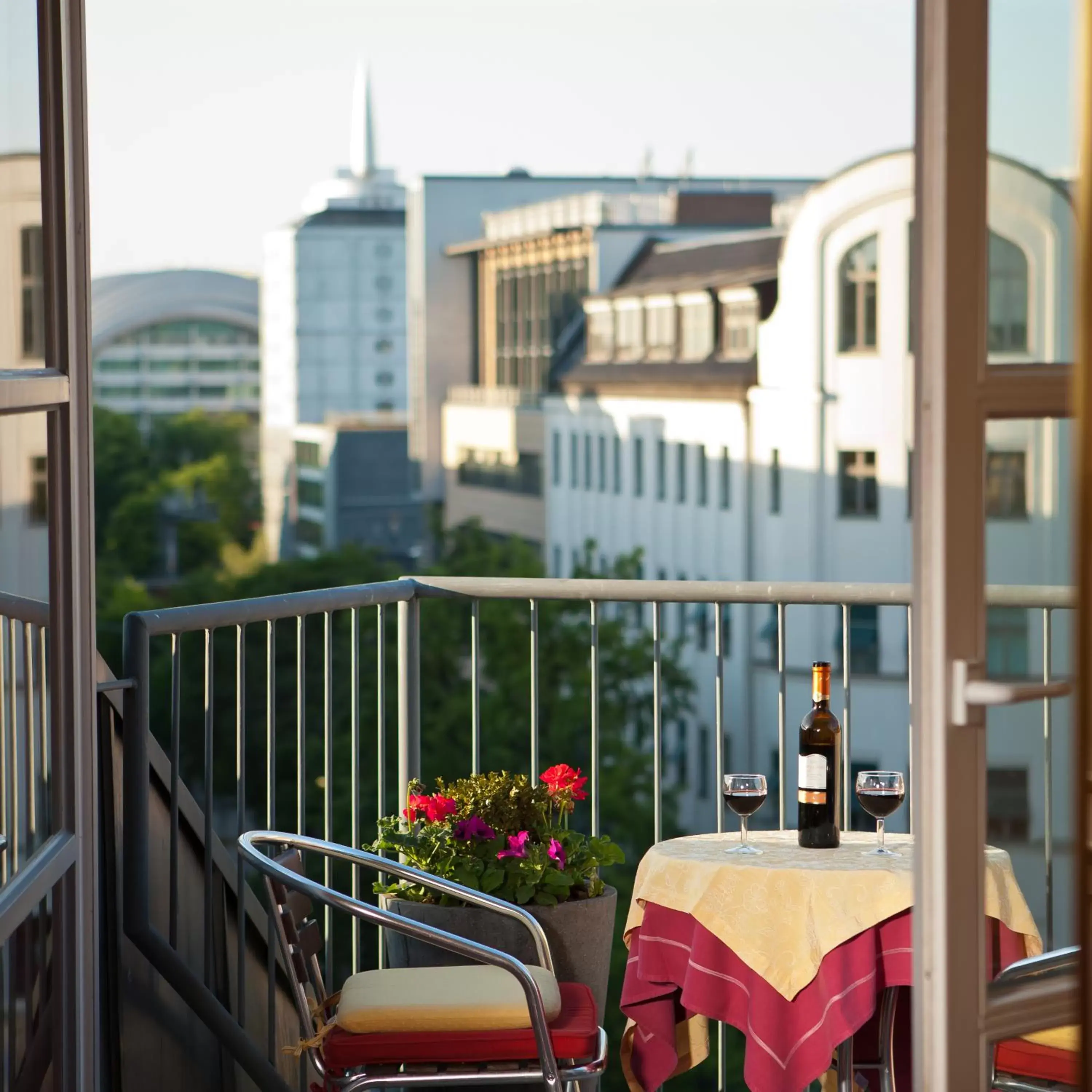 View (from property/room), Balcony/Terrace in Hotel Augusta Am Kurfürstendamm
