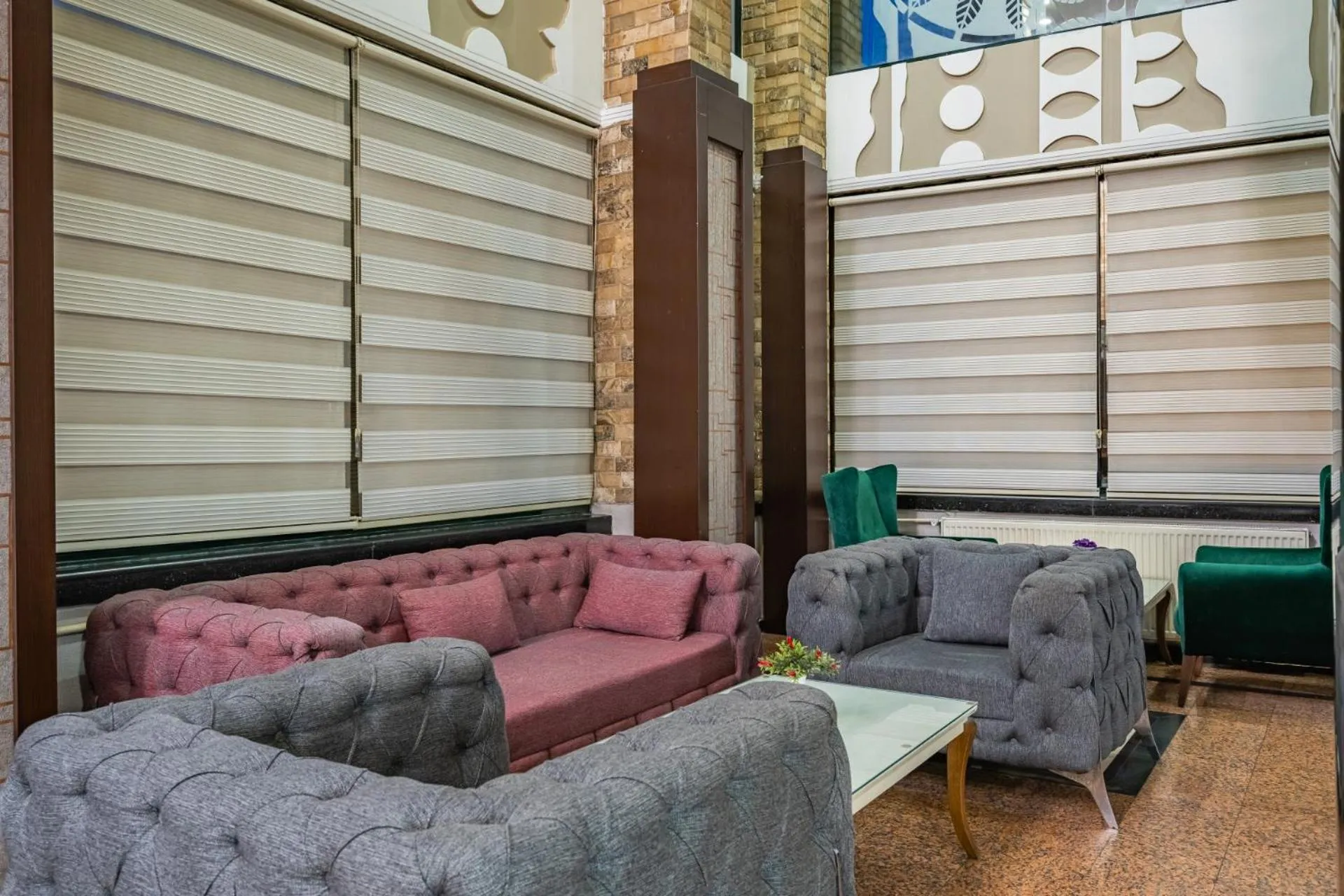 Lobby or reception in Buyuk Velic Hotel