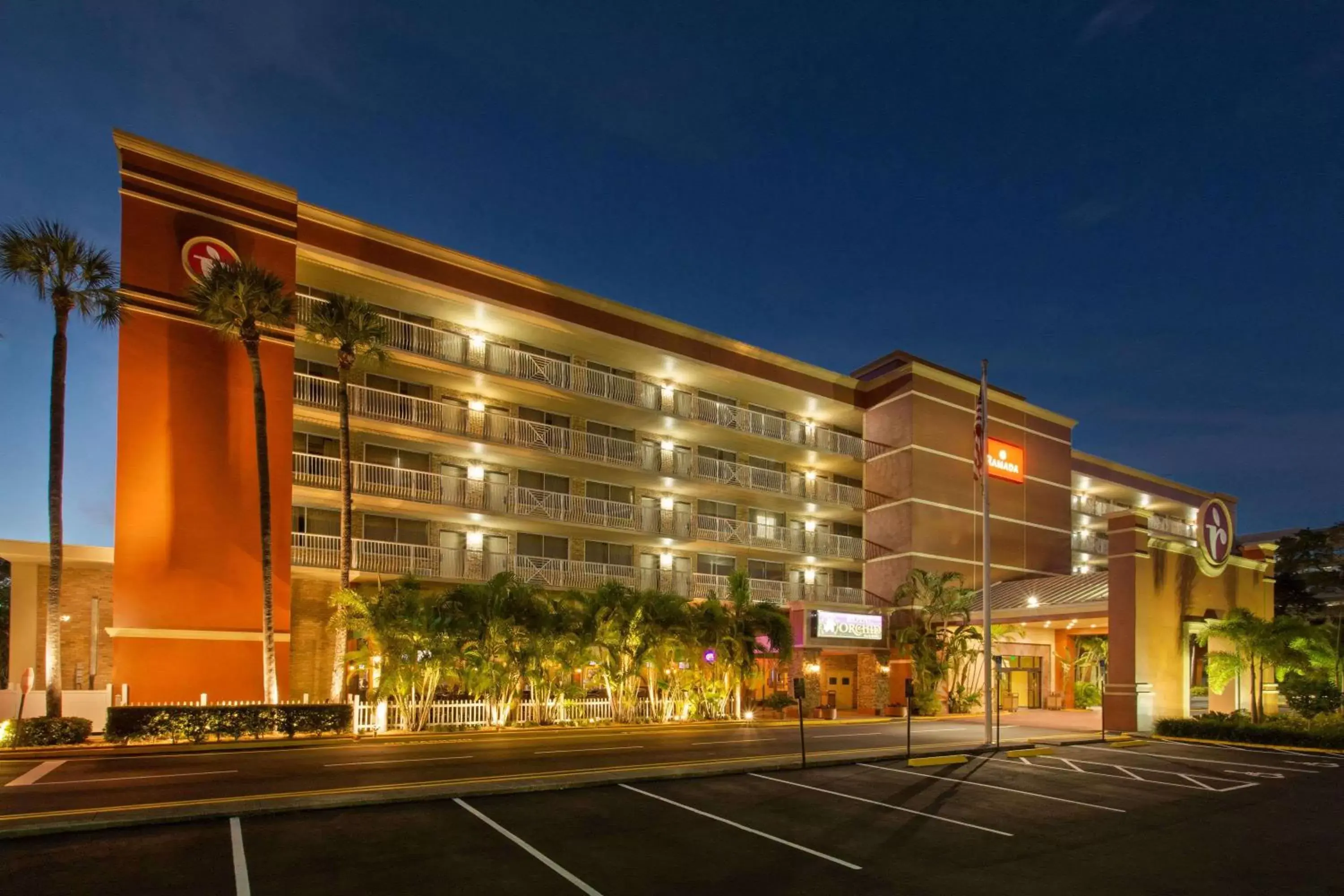 Property building in Ramada by Wyndham Tampa Westshore Airport South Property building in Ramada by Wyndham Tampa Westshore Airport South