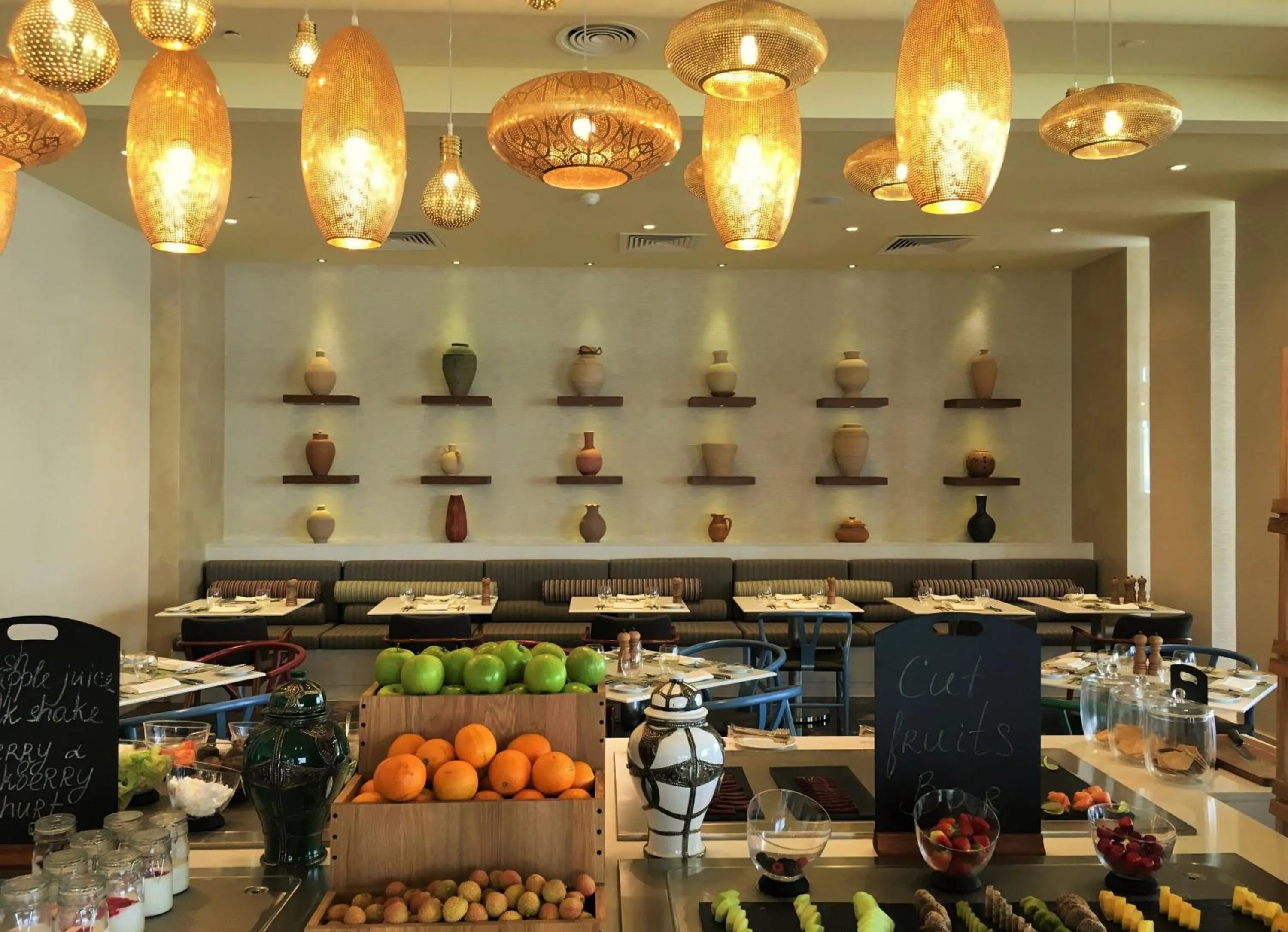 Restaurant/places to eat in Grand Millennium Muscat